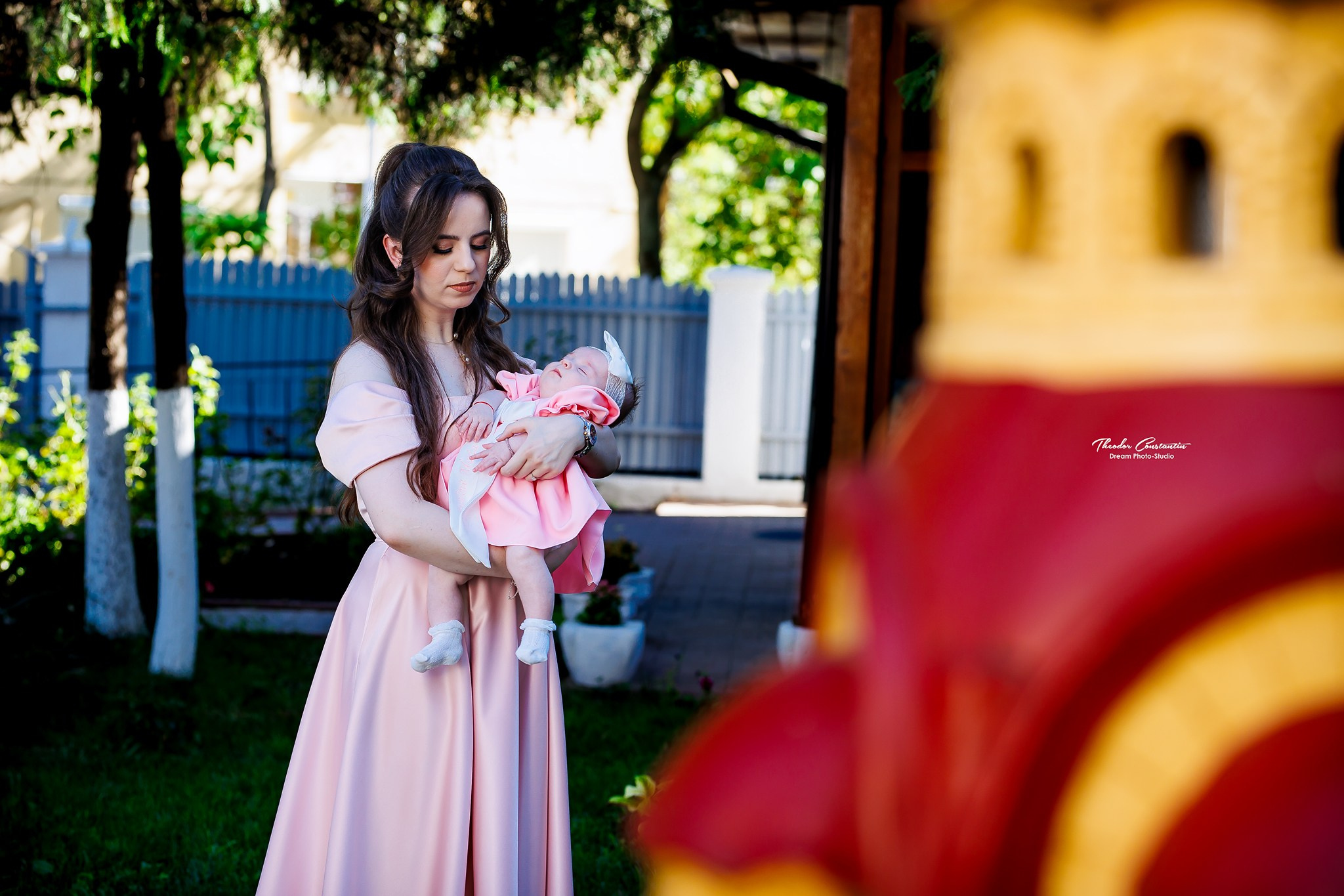 Botez. Dream Studio Galați – ședințe foto profesionale pentru familie, portrete și evenimente