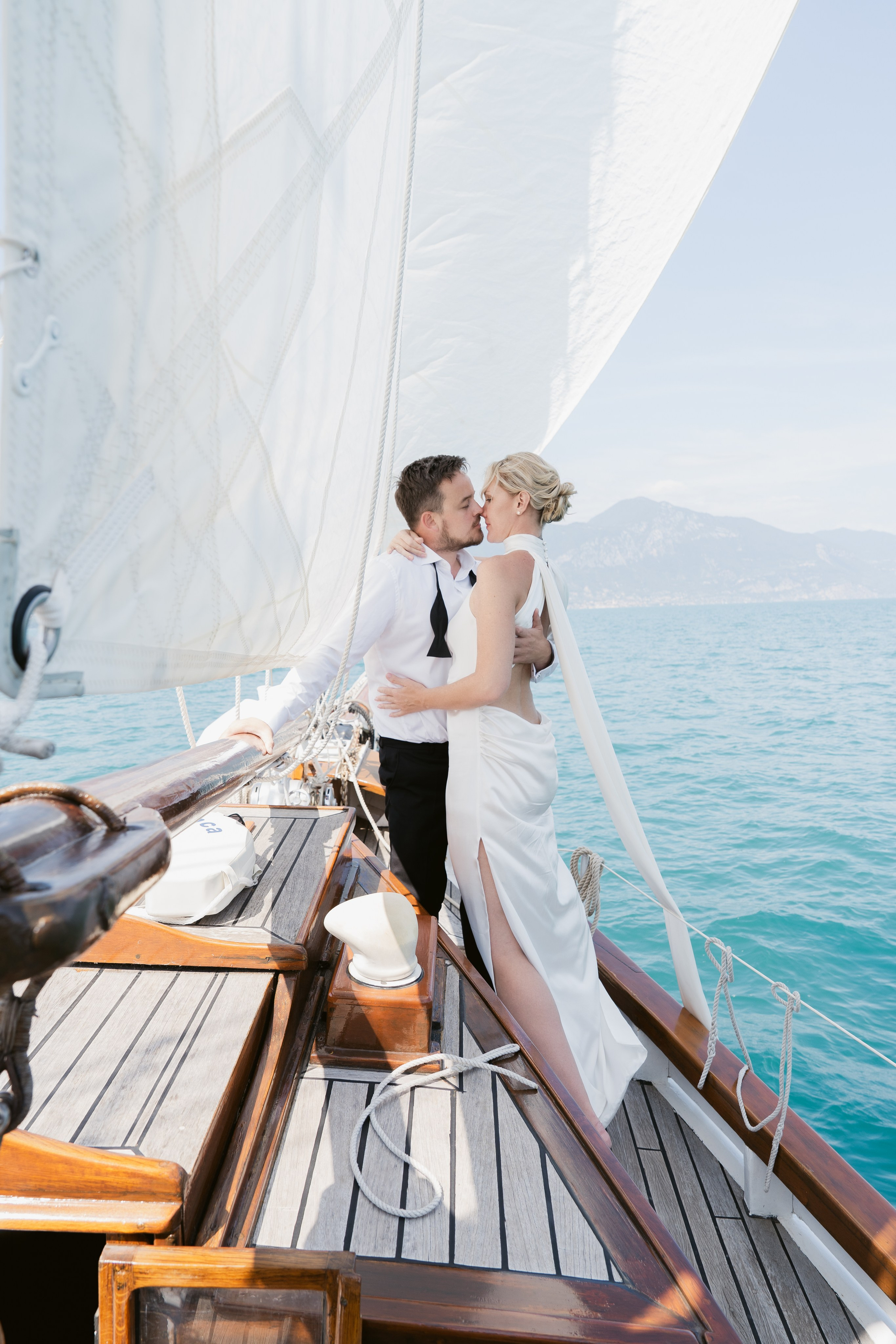 DIANA & ANTON _ LAKE GARDA. PHOTOGRAPHER IN ITALY