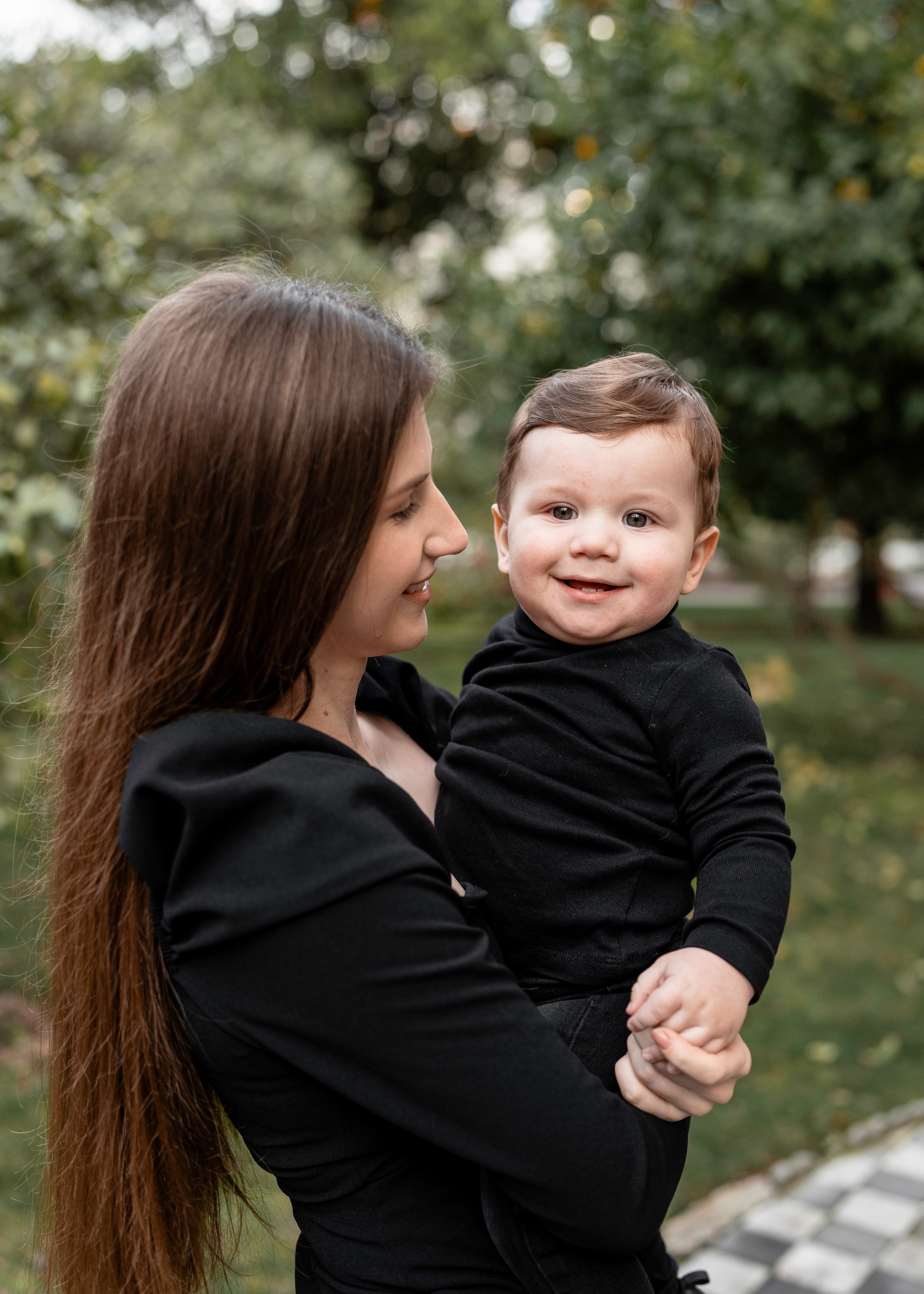 Artem, Nadia & Elisha. Family photographer in Sacramento | Sofia Pavenko
