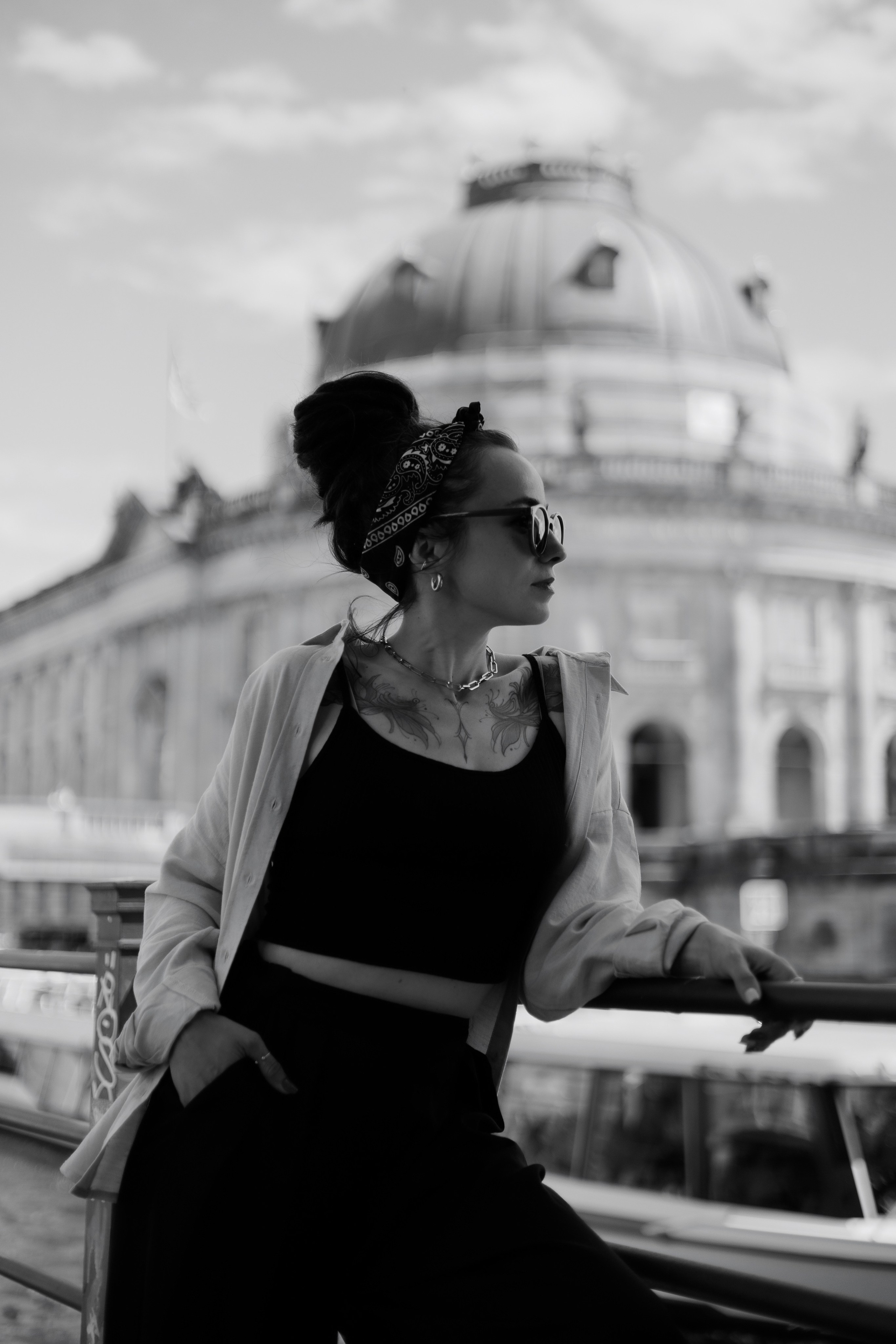 Black&White Street Portrait in Berlin. Woman with Tattoos&Dreadlocks. Authentic Photography by Kristina Kozheltsova. Kristina Kozheltsova- Soulful Portrait&Lifestyle&Love Story Photographer in Leipzig, Germany