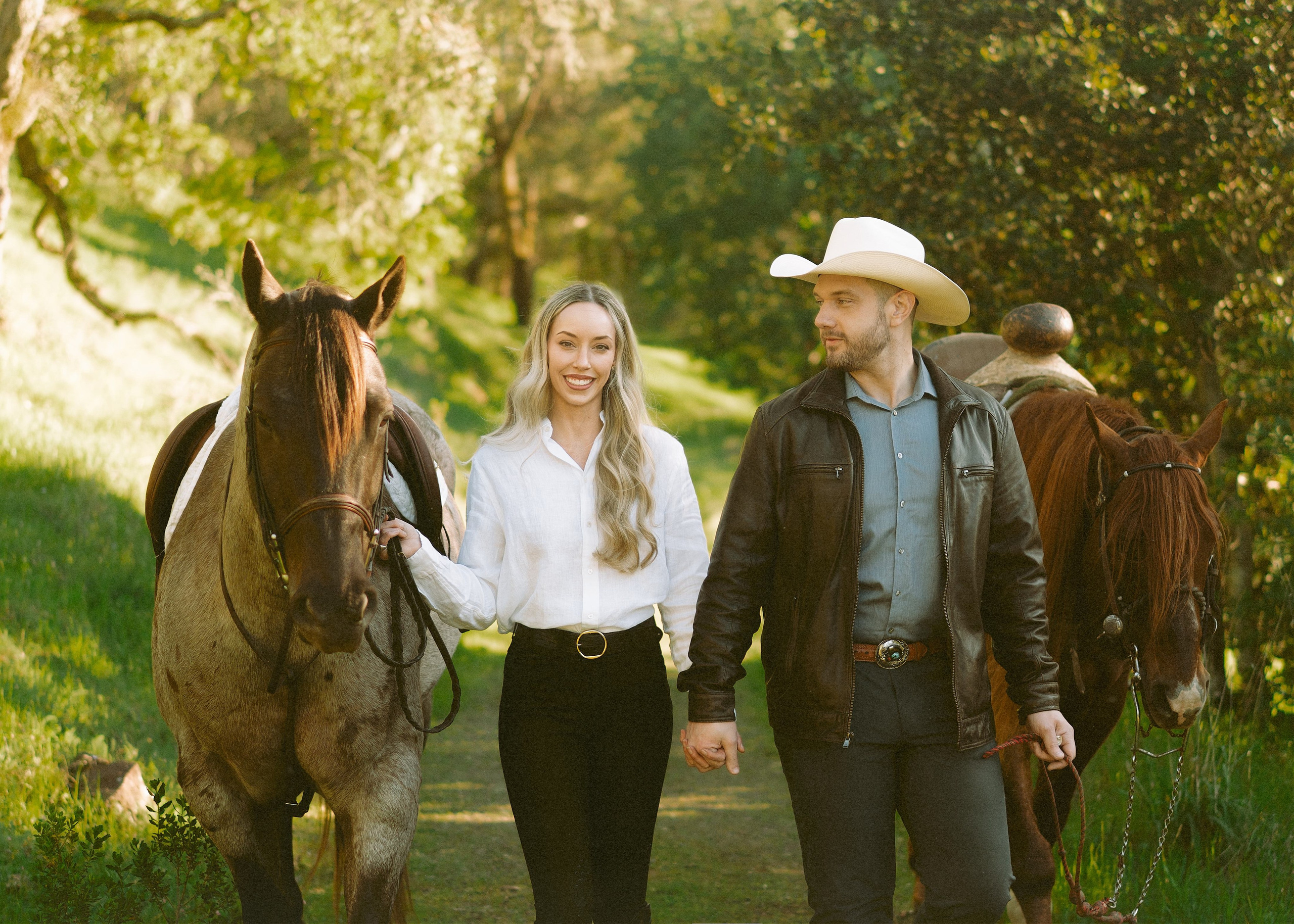Engagement with Horses, Napa, Northern California. Wedding Photography & Videography Team in California, Los Angeles, San Francisco, San Diego and Travel