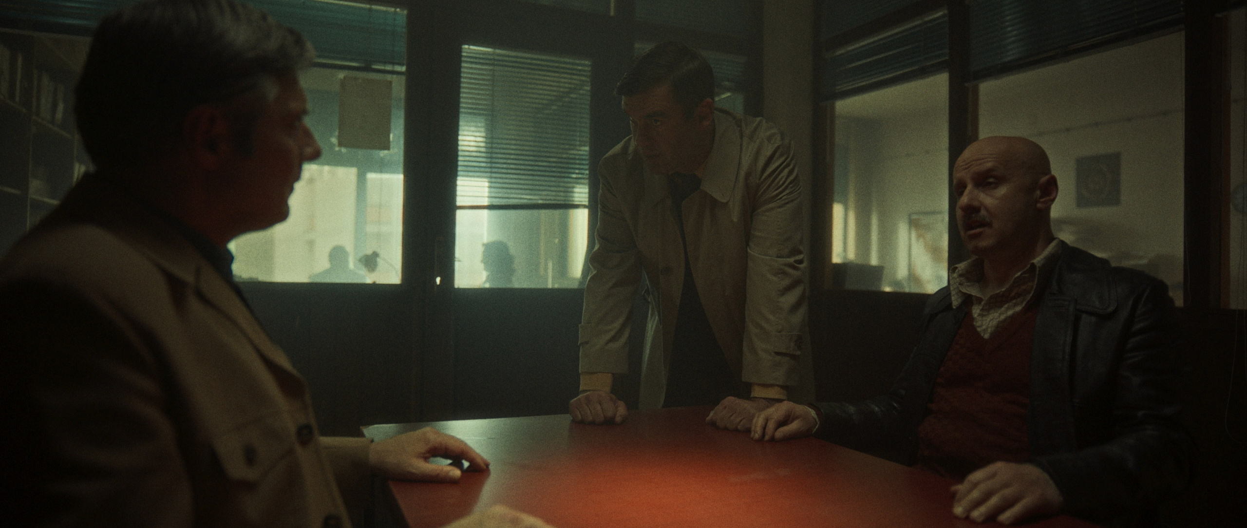 Ruski Konzul. Commercial and studio photographer in Belgrade