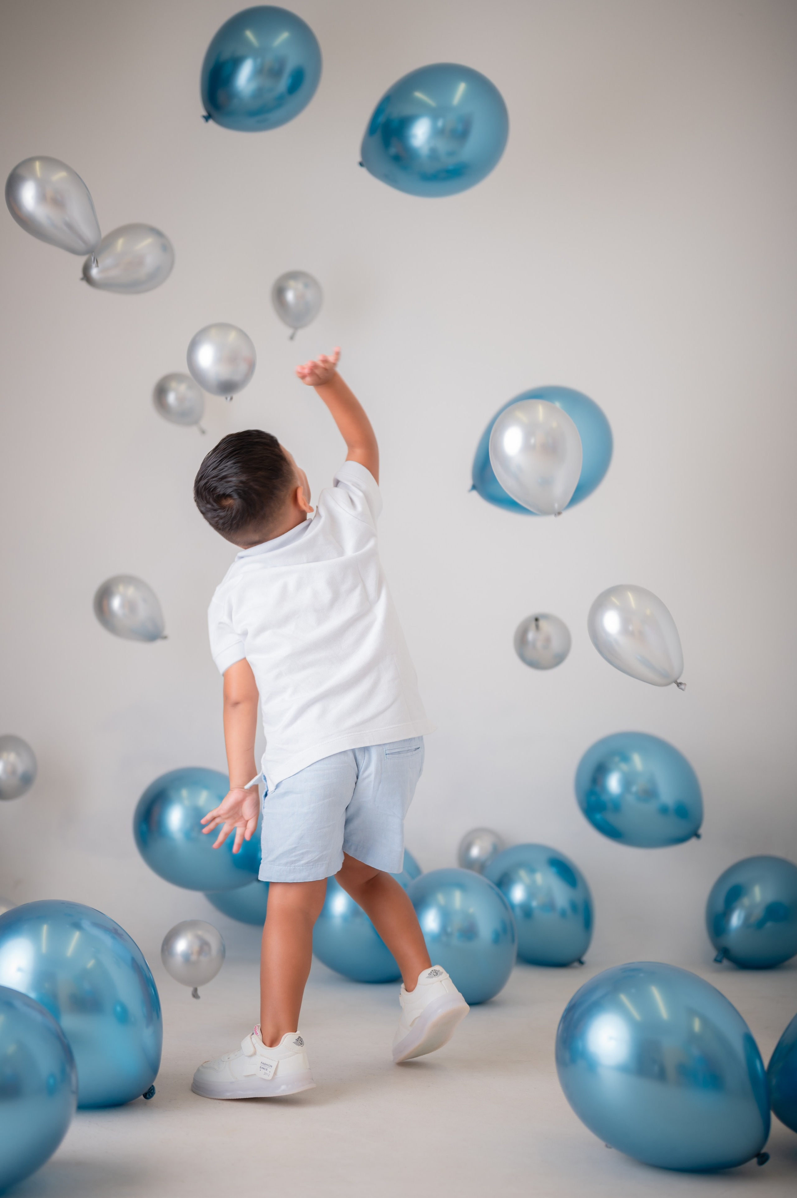 Diversos. Fotografamos famílias, gestantes, bebês e ensaios individuais