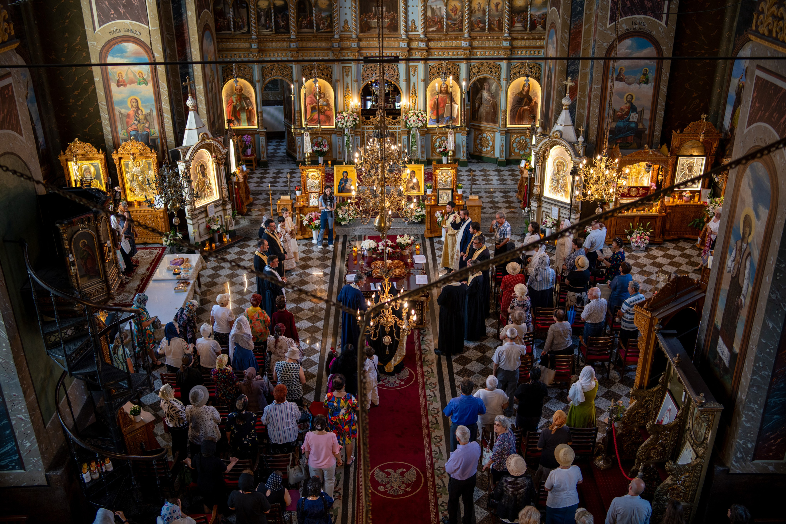 Hram Biserica Sfânta Vineri din Ploiești. Mihai Alexandra Events