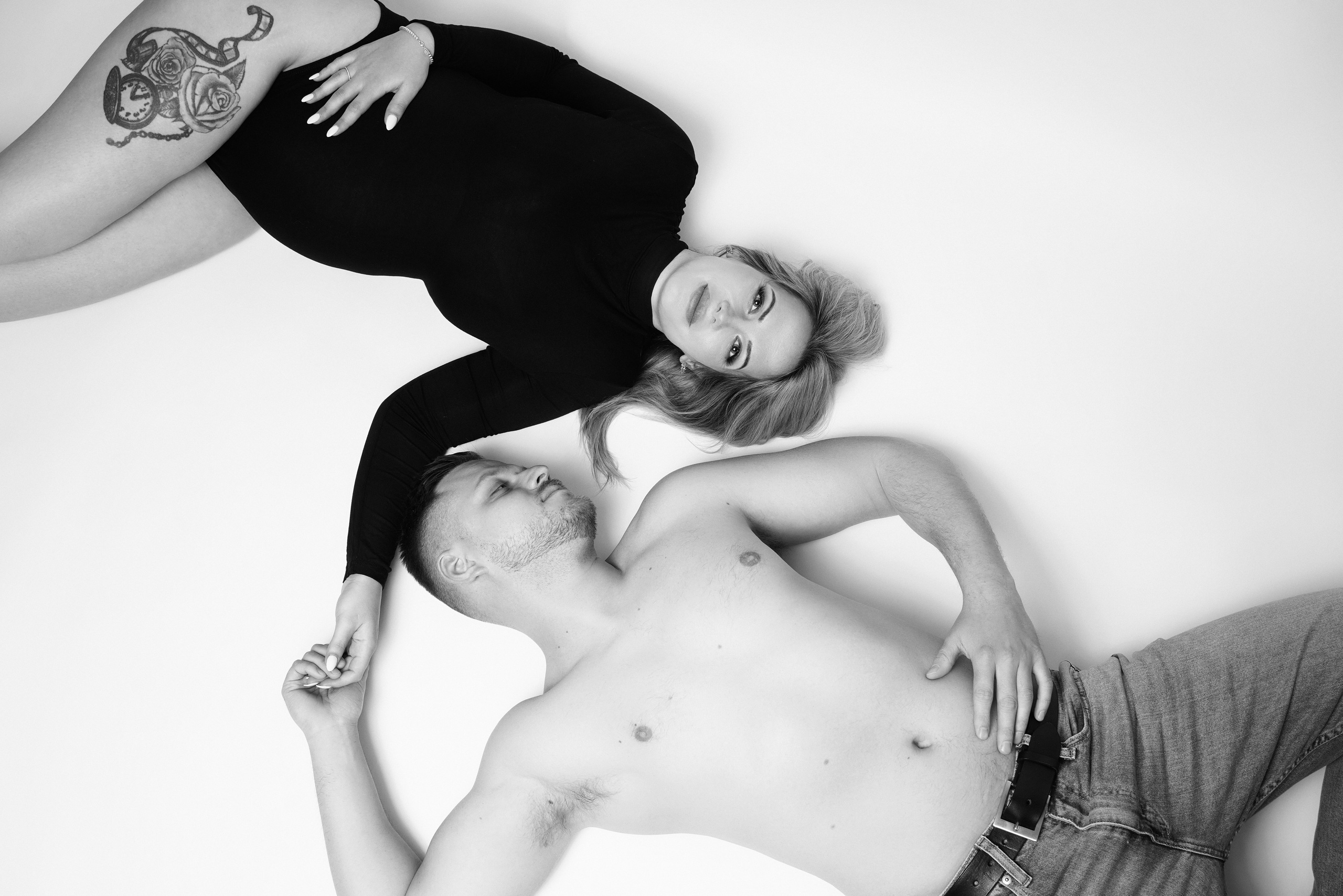 Splash-Seite mit Fotos des Fotografen. Neugeborenenfotografin und Retoucher in Augsburg Nastassia Schneider