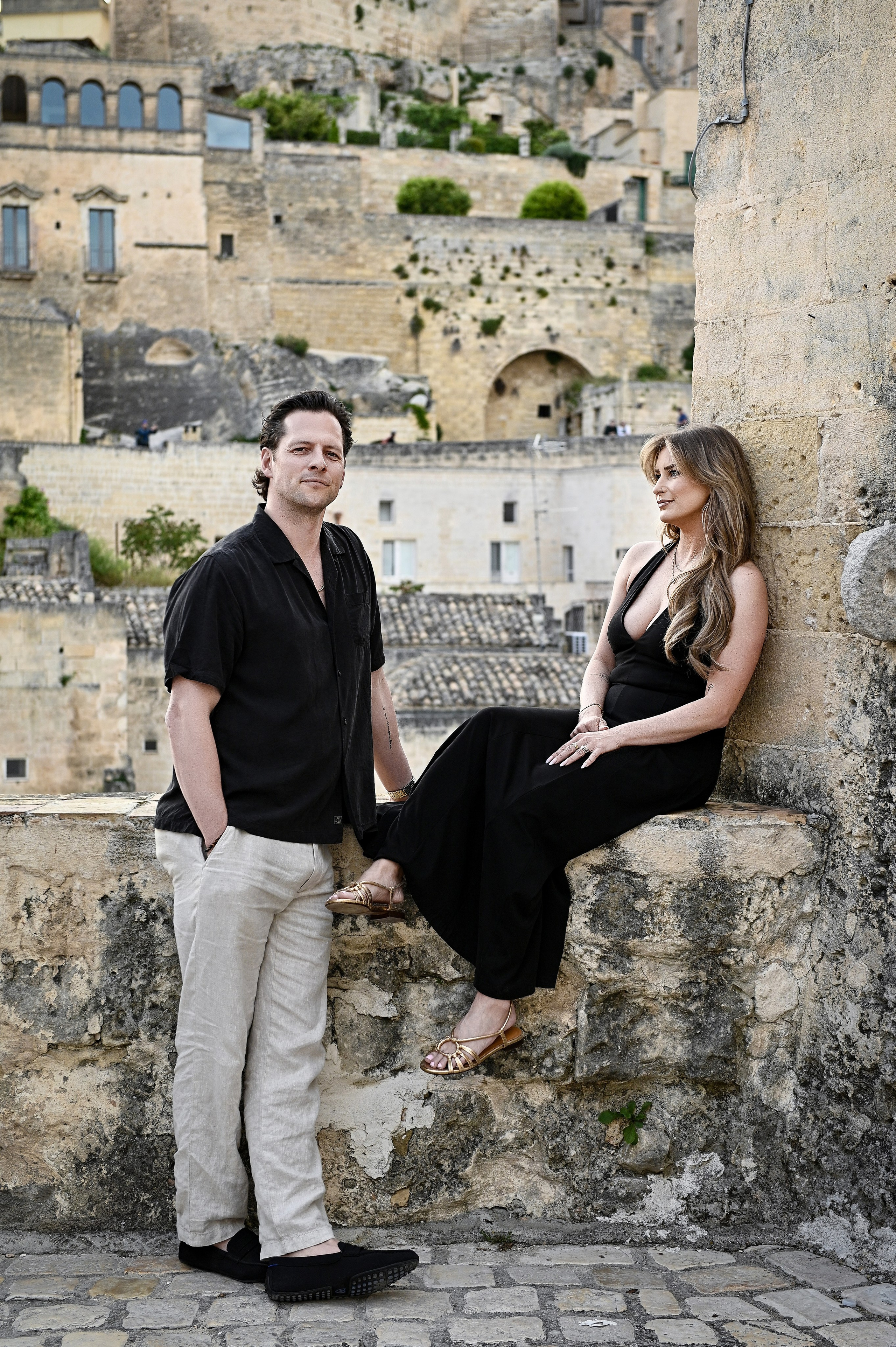 Romantic Elopement in Matera. Fotografa in Puglia e Roma — Servizi fotografici romantici in Italia