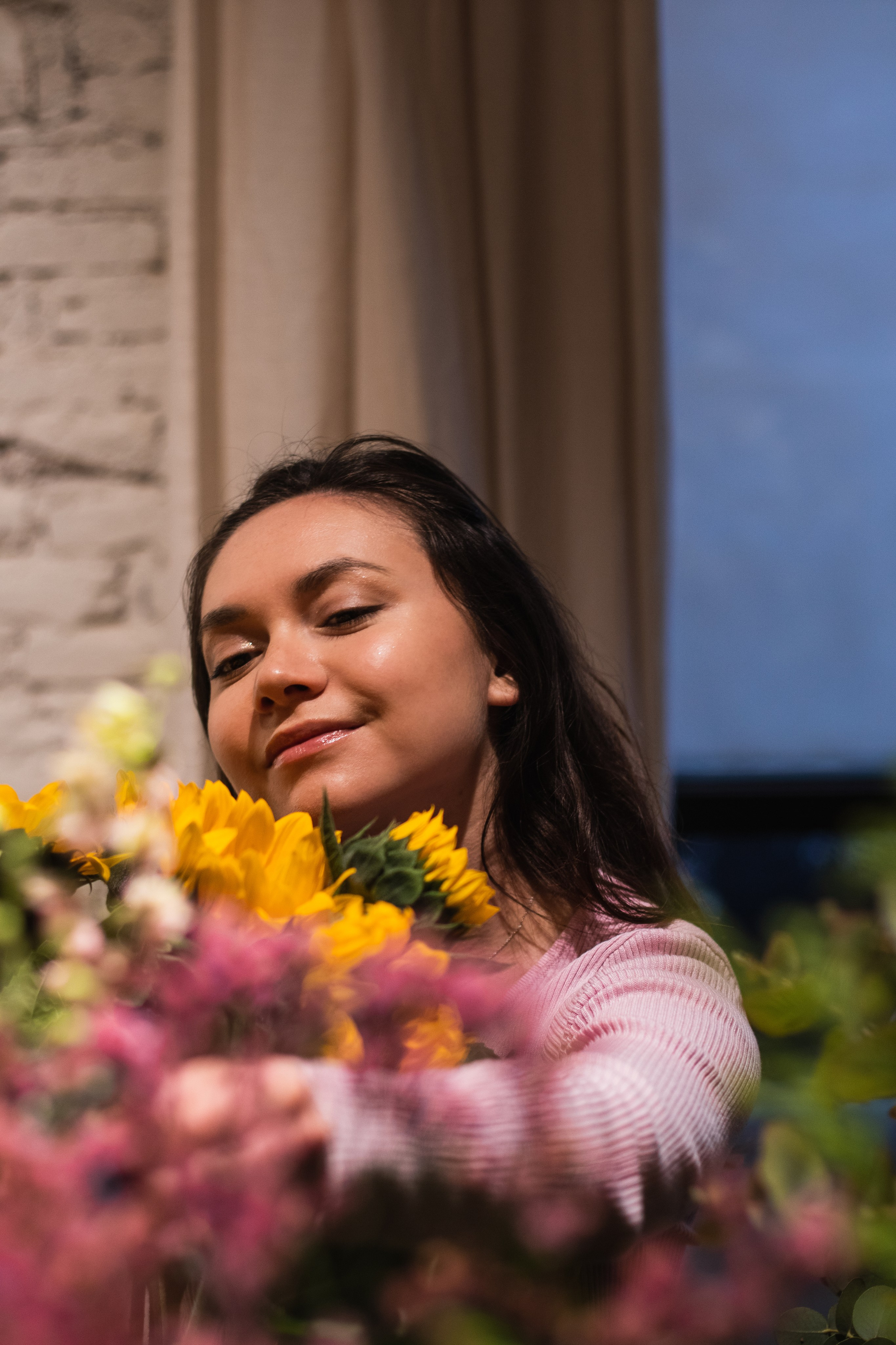 Flower masterclass by “Cheers”, Barcelona. Alexandra Uzianova — photo and video content in Barcelona