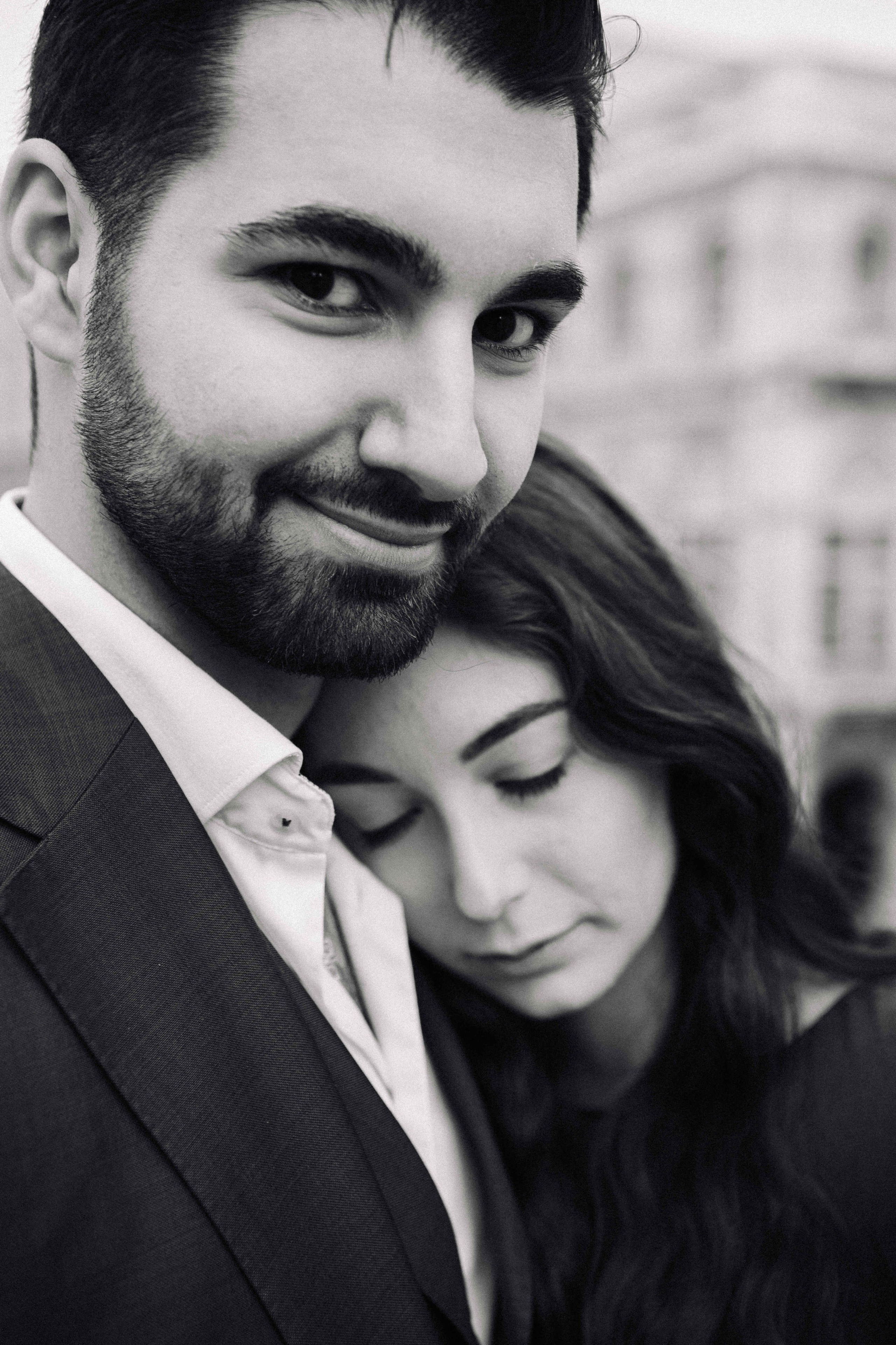 A LOVE STORY IN VIENNA. PHOTOGRAPHER IN ISRAEL