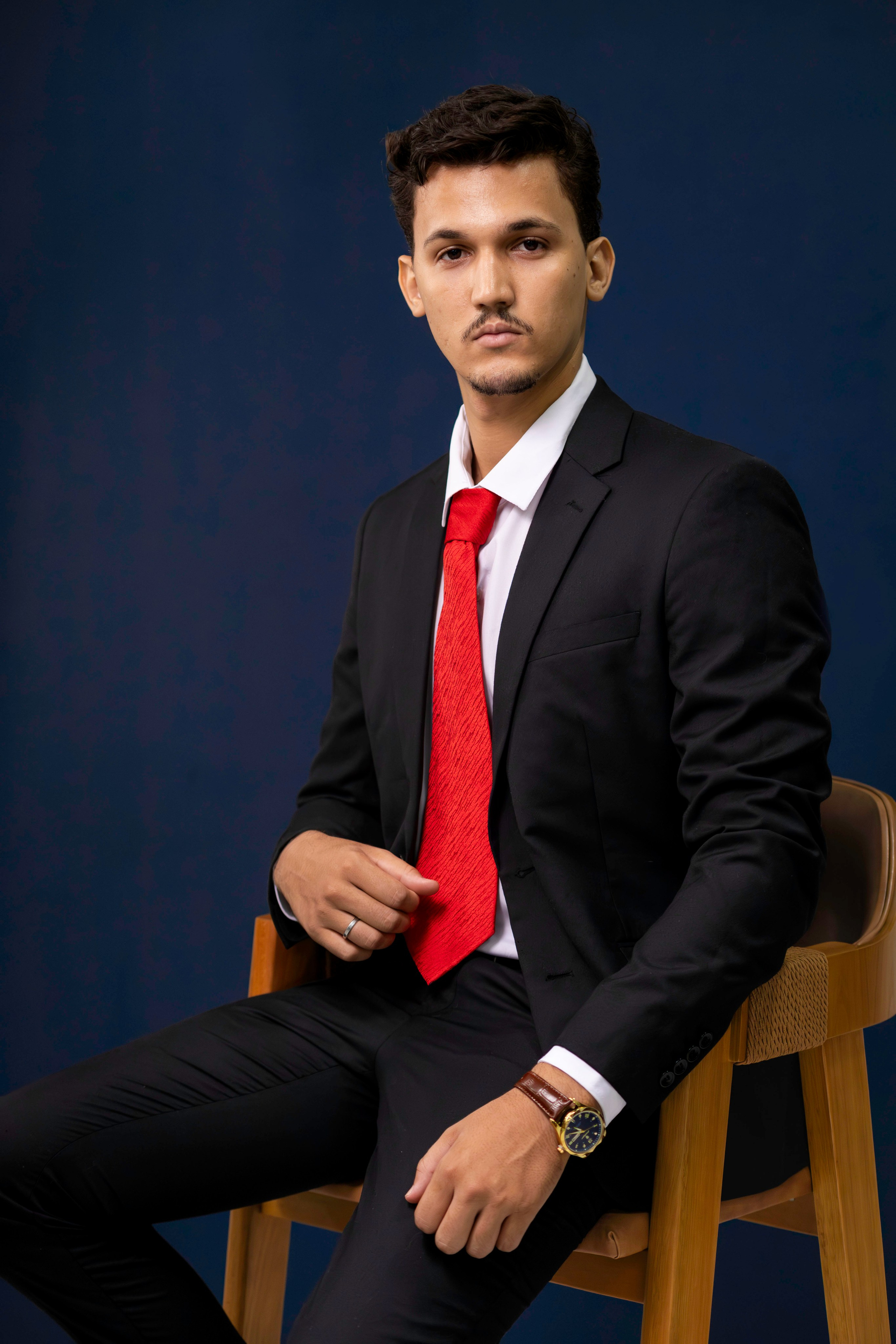 Thales. ÂMBAR FOTOGRAFIA