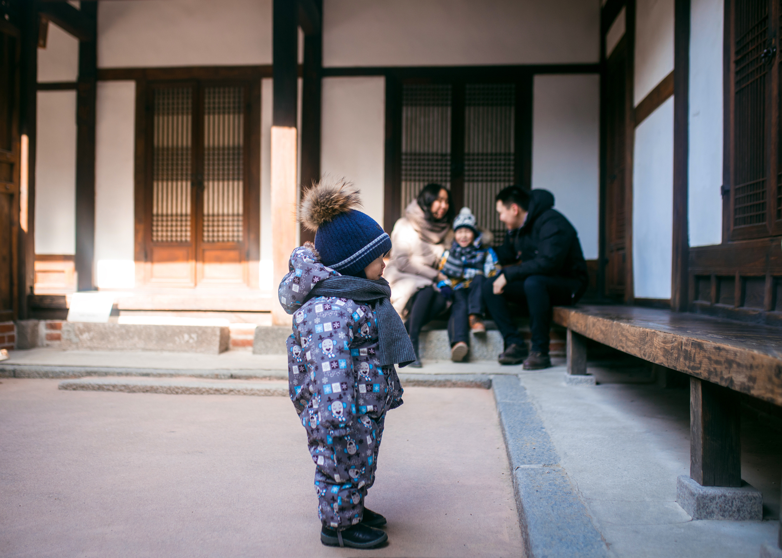 Winter morning. Bukchon Hanok Village. Portrait photographer in South Korea Olga Lian