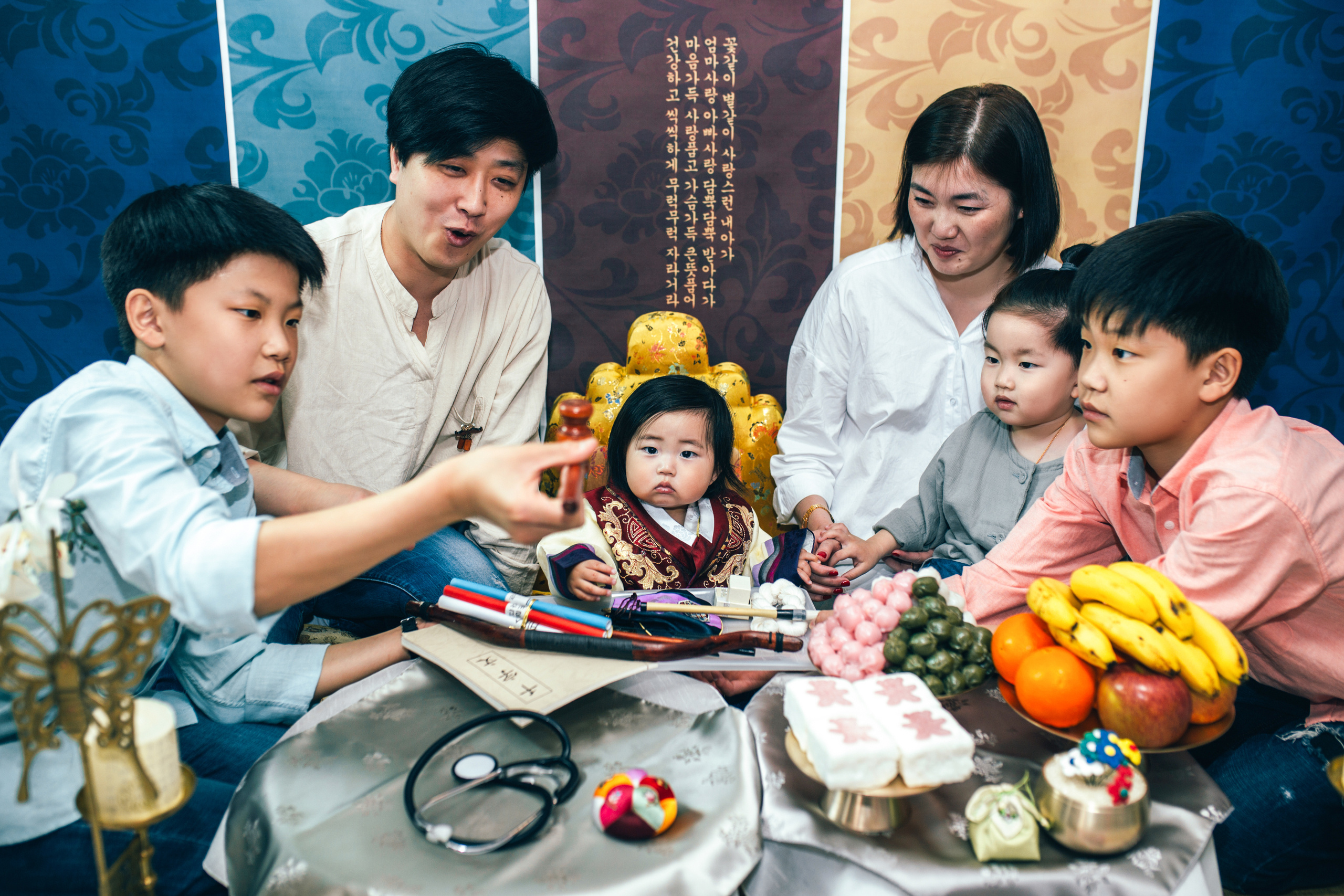 Daniel — 1 year. Portrait photographer in South Korea Olga Lian