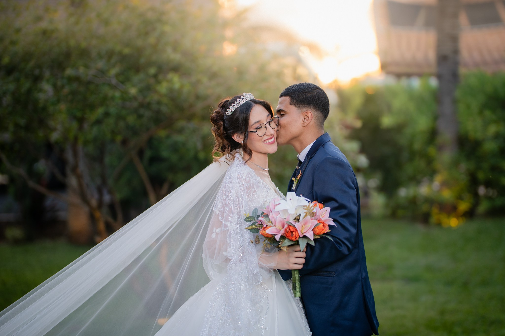 Larissa & Vinicius — Espaço Faveral / Aararaquara. Robson Colaço