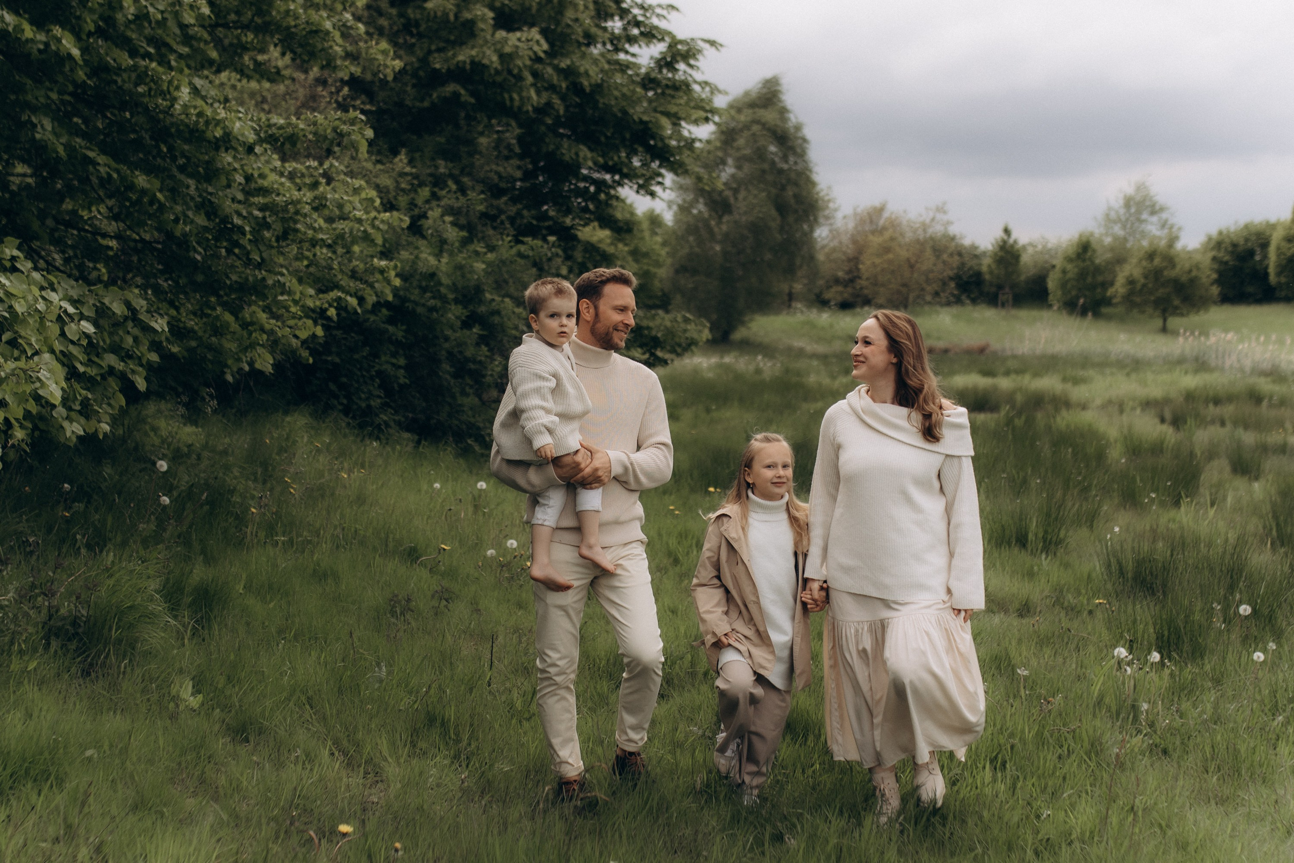 Familienfotos im Studio. Kristina Rudolf - deine Fotografin aus Ganderkesee