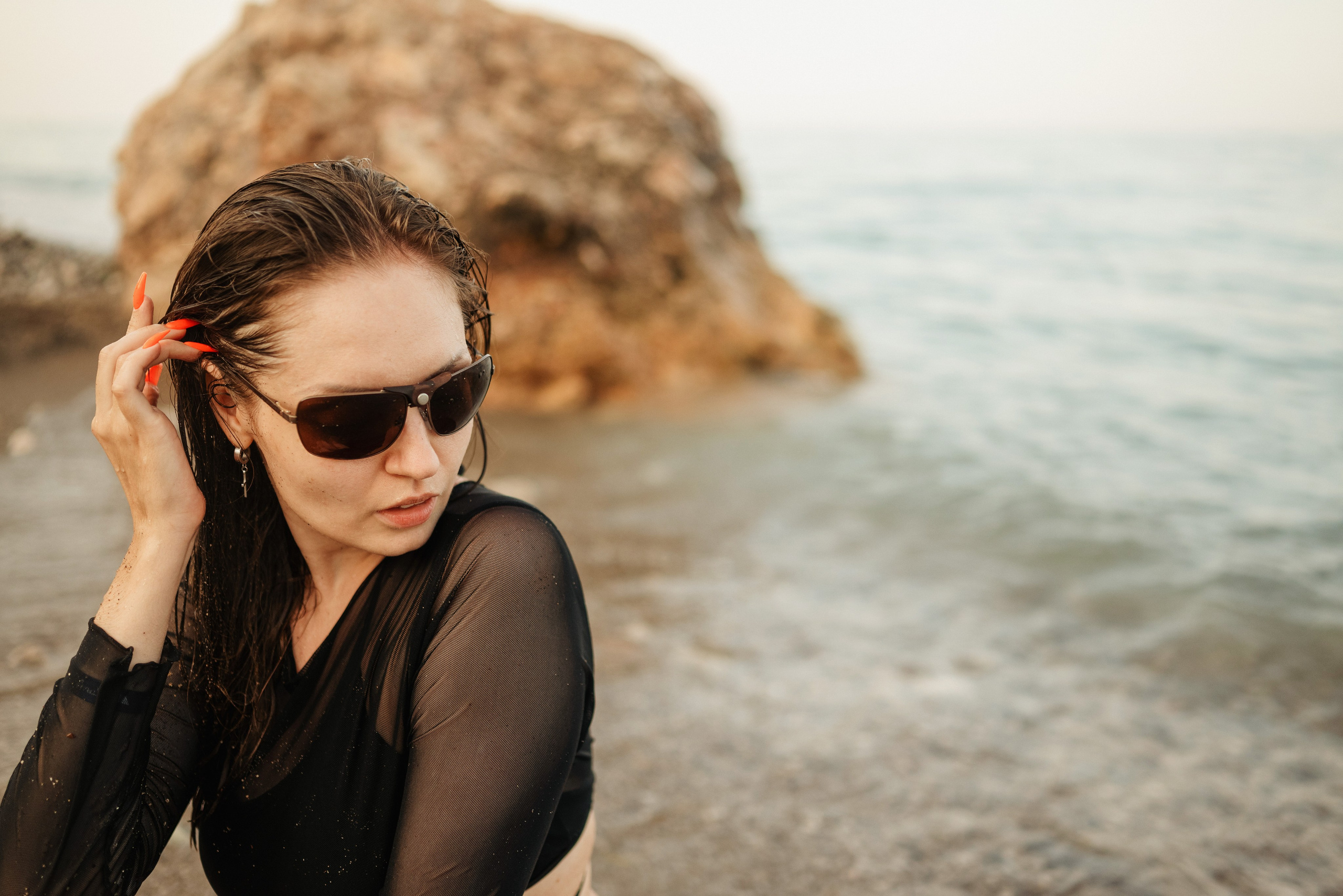 Фотосессия на диком пляже Бельдиби. Фотограф в Анталии, Кемере, Турции