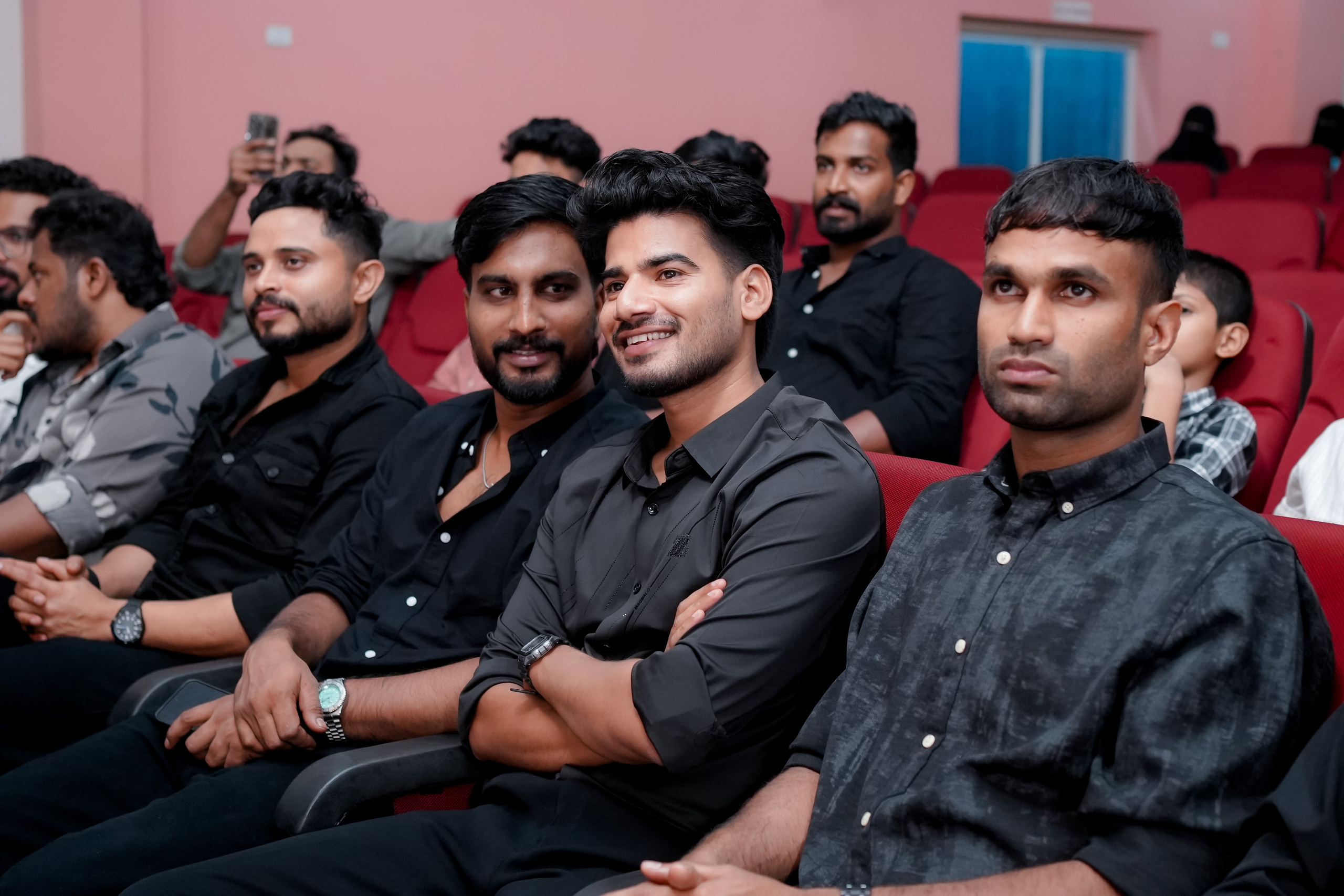 Sulthan&Lehra. VISUALIZE YOUR BIG MOMENTS