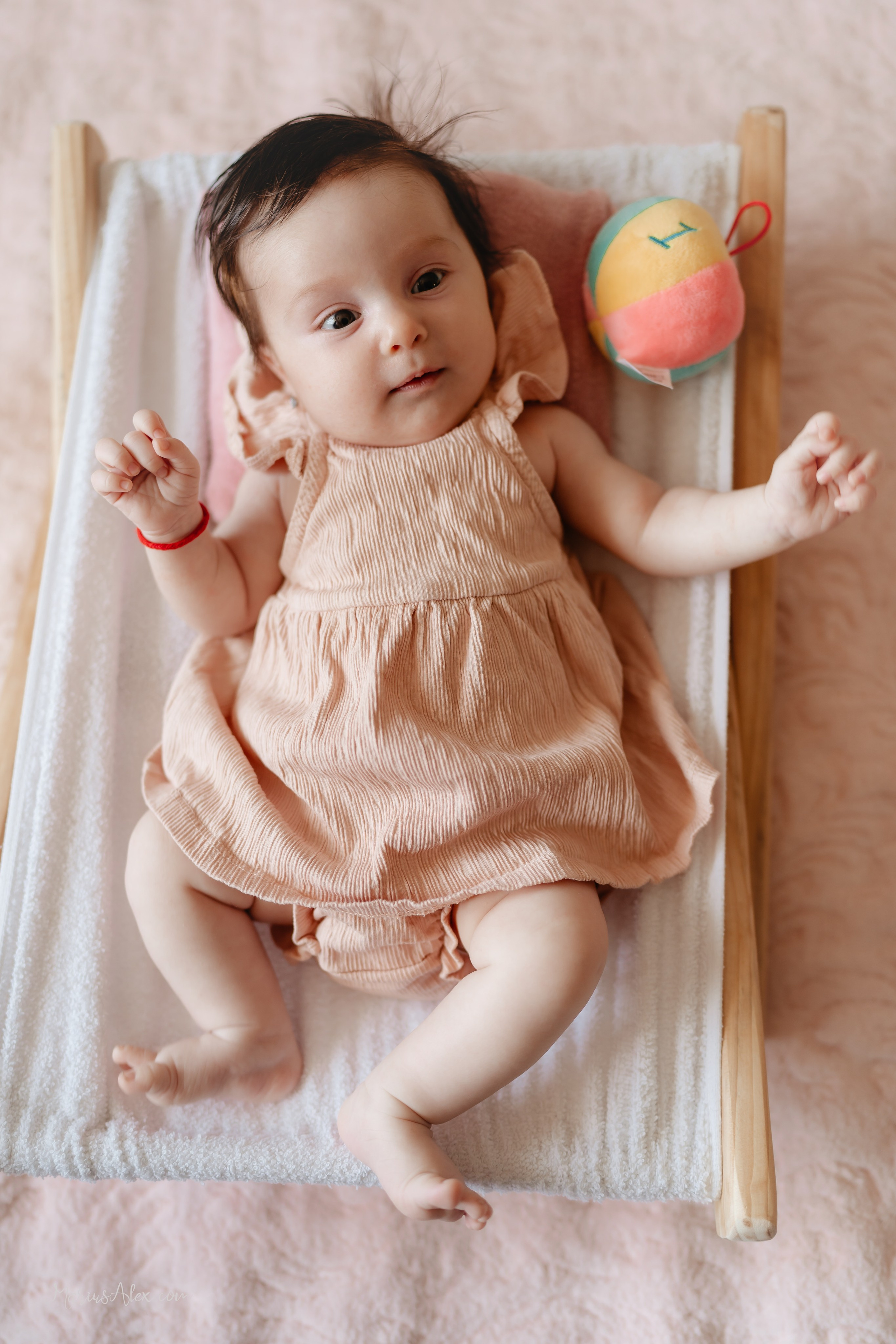 Miruna Elena. Marius Alex fotograf de eveniment si portret din Suceava