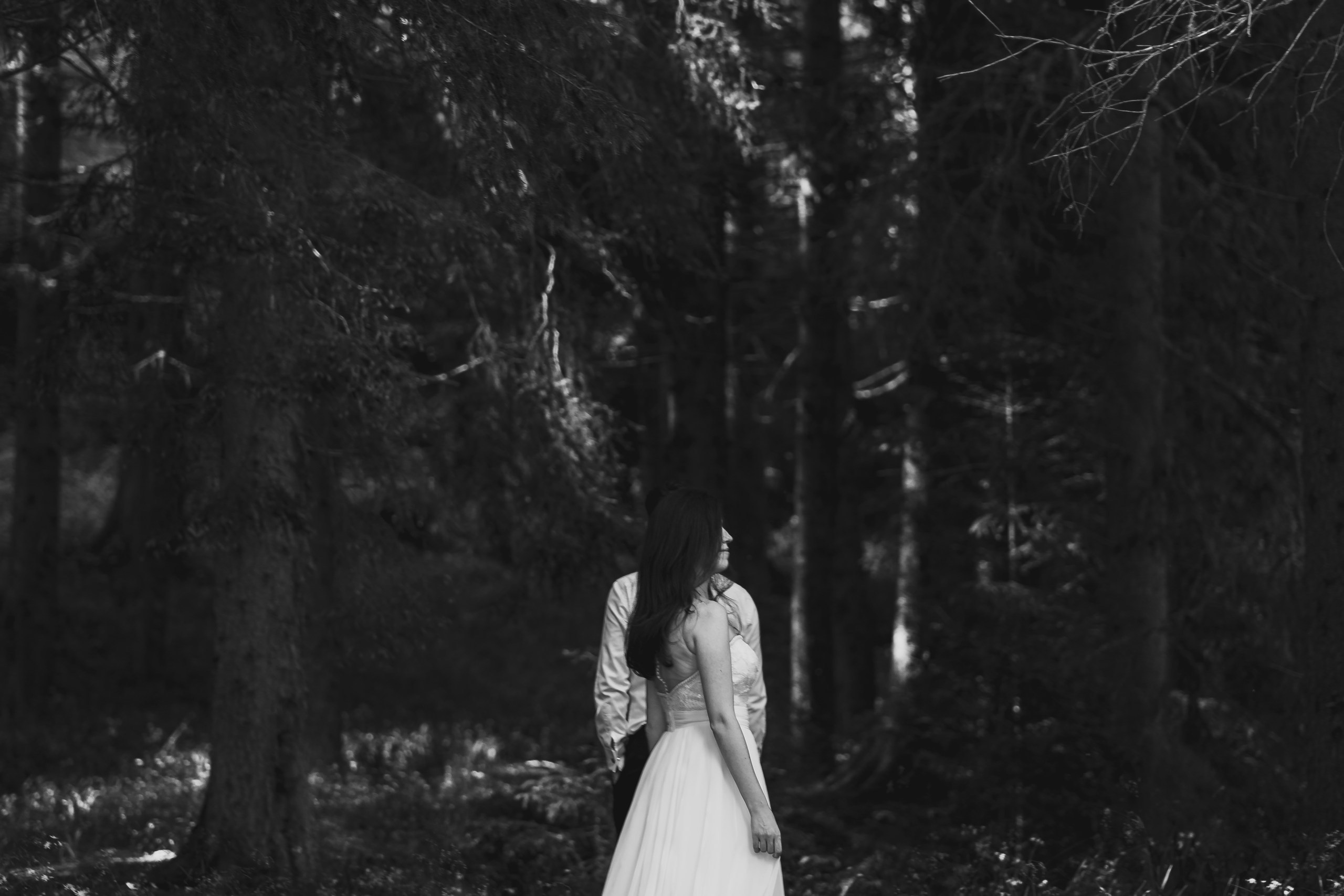 Trash the dress — Lorena&Adi  - Mihai Popa. Mihai Popa |Wedding Photographer | Worldwide | Bucharest