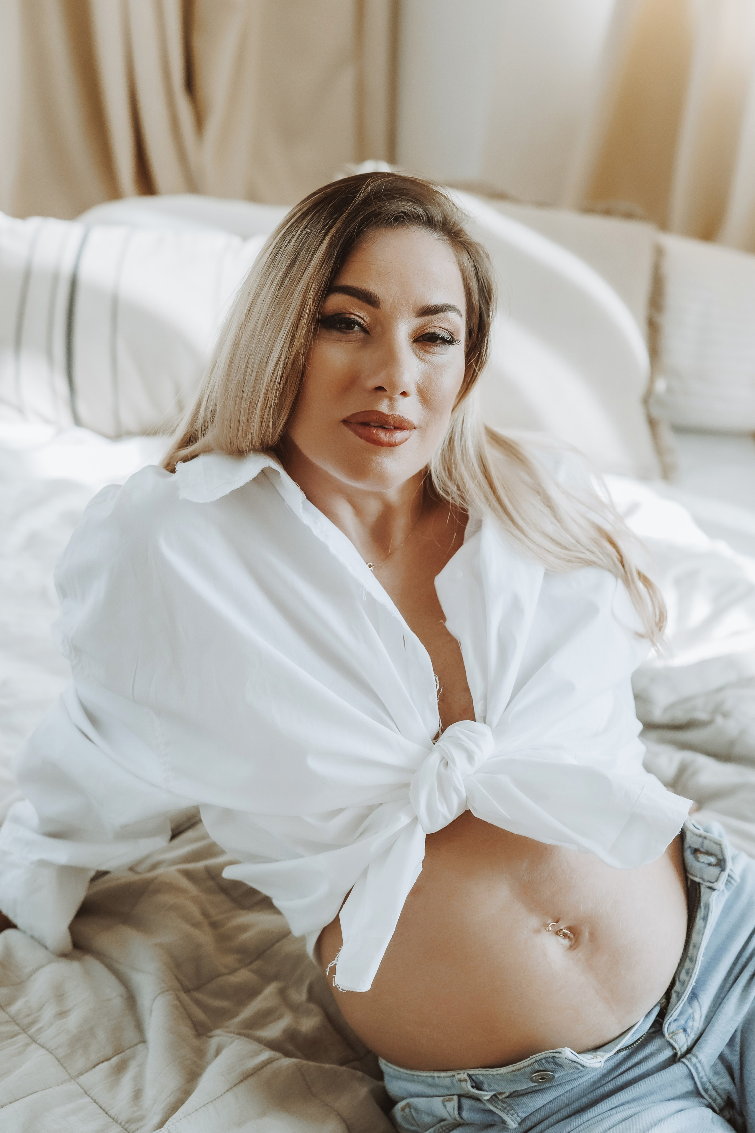 Бремена фотосесия в студио. Фотограф Ирина Йотова