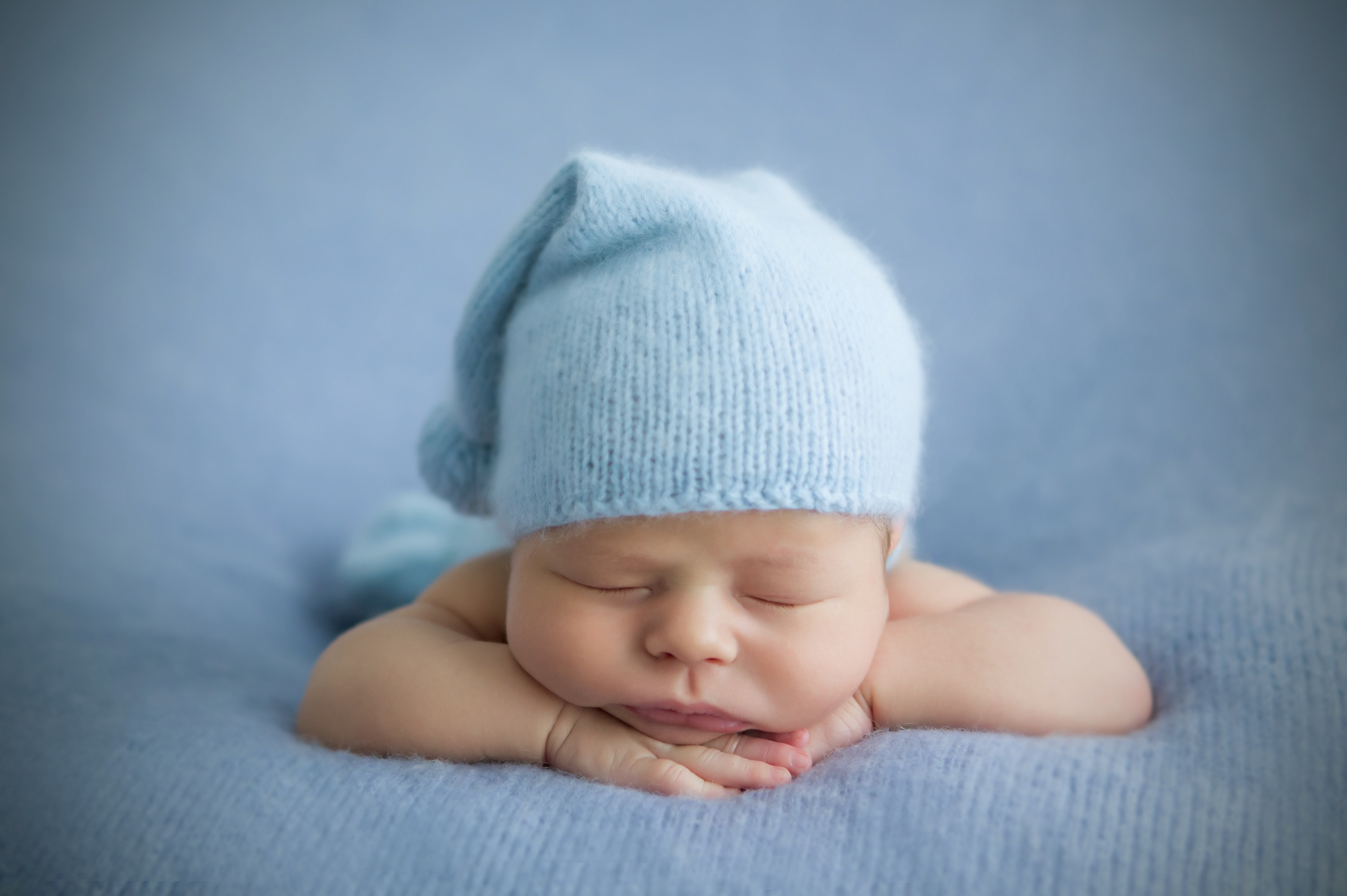 Newborn. Children and family photographer in Portugal Marina Shpakovskaya