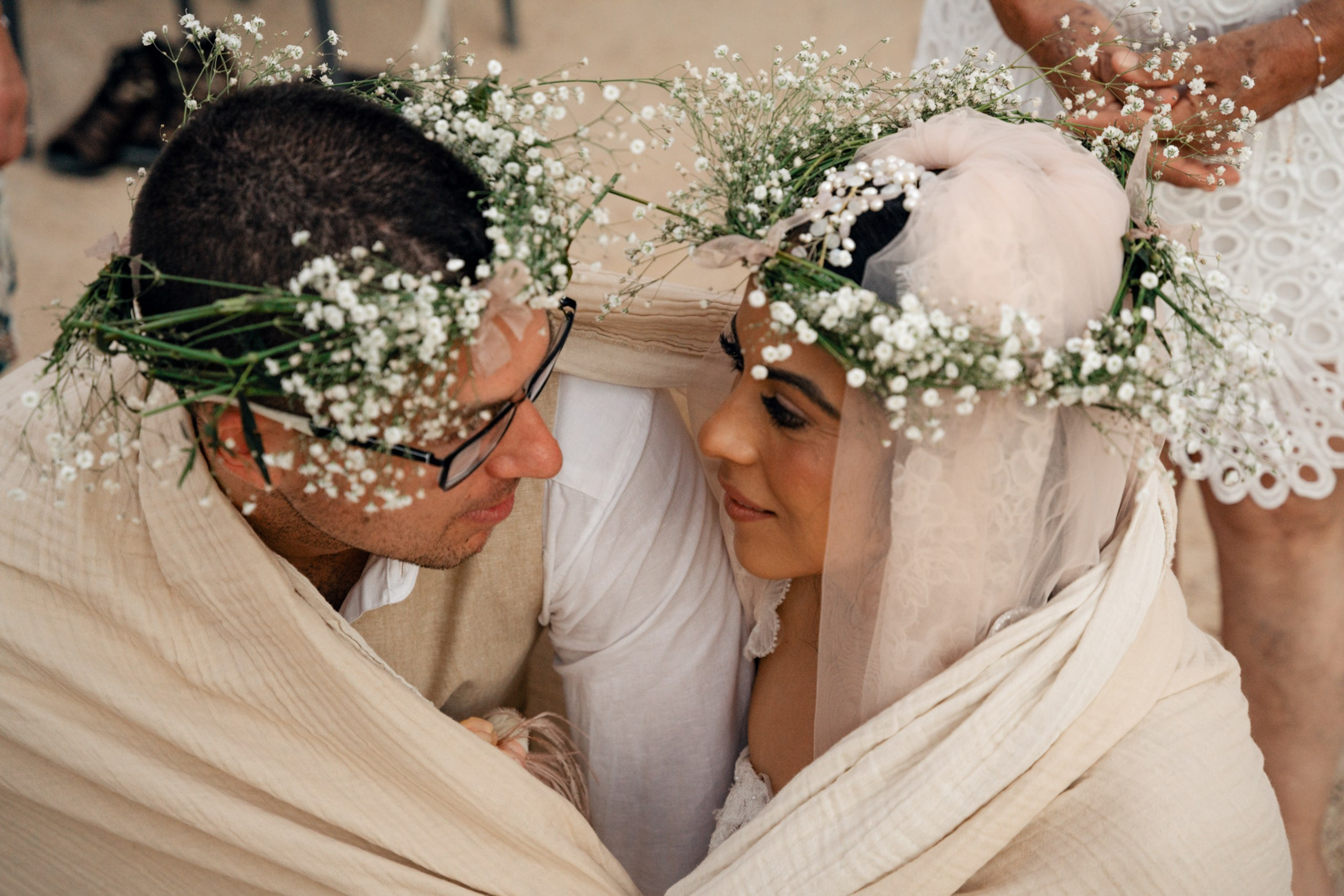 Marlene & Issac. Elopement & Lifestyle Wedding Photographer