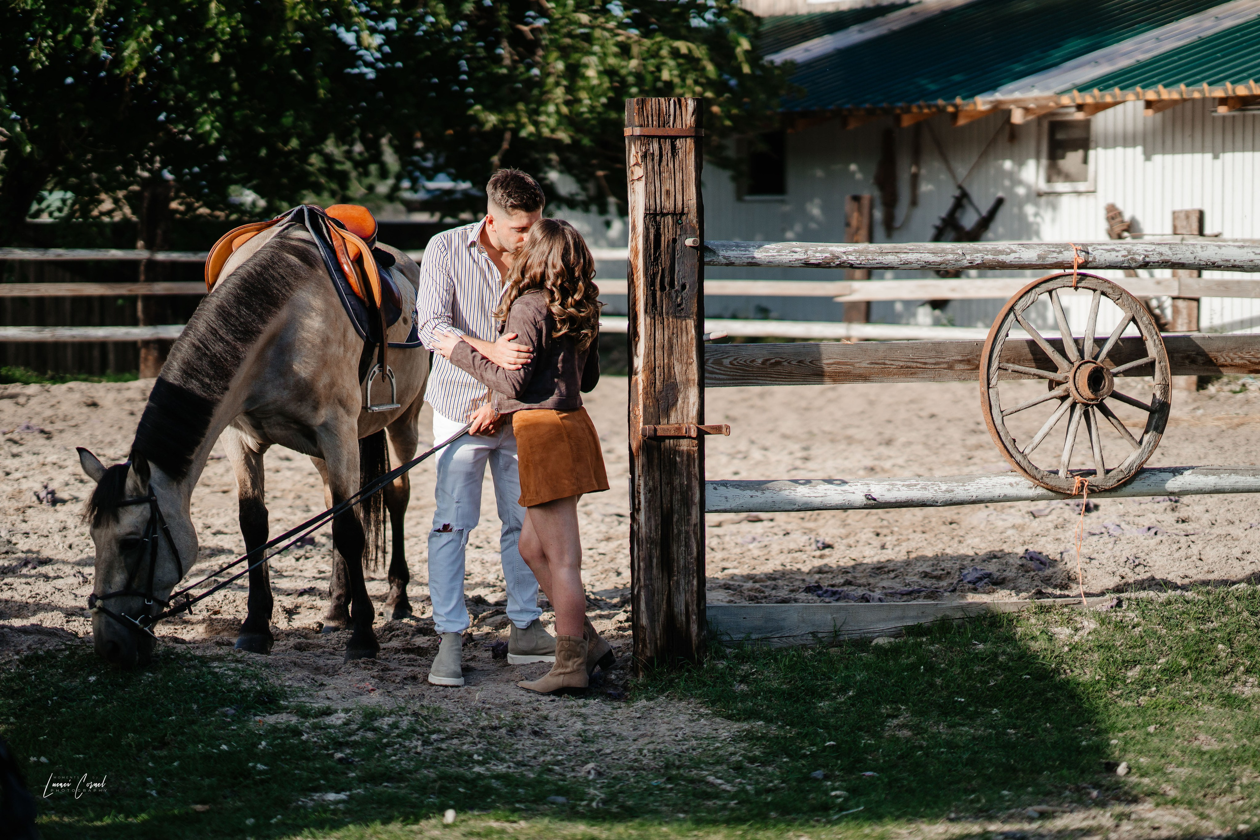 Save The Date – Emoție și anticipare. Fotograf de nuntă, corporate, botezuri, majorate și aniversări Roman, Lucaci Cornel