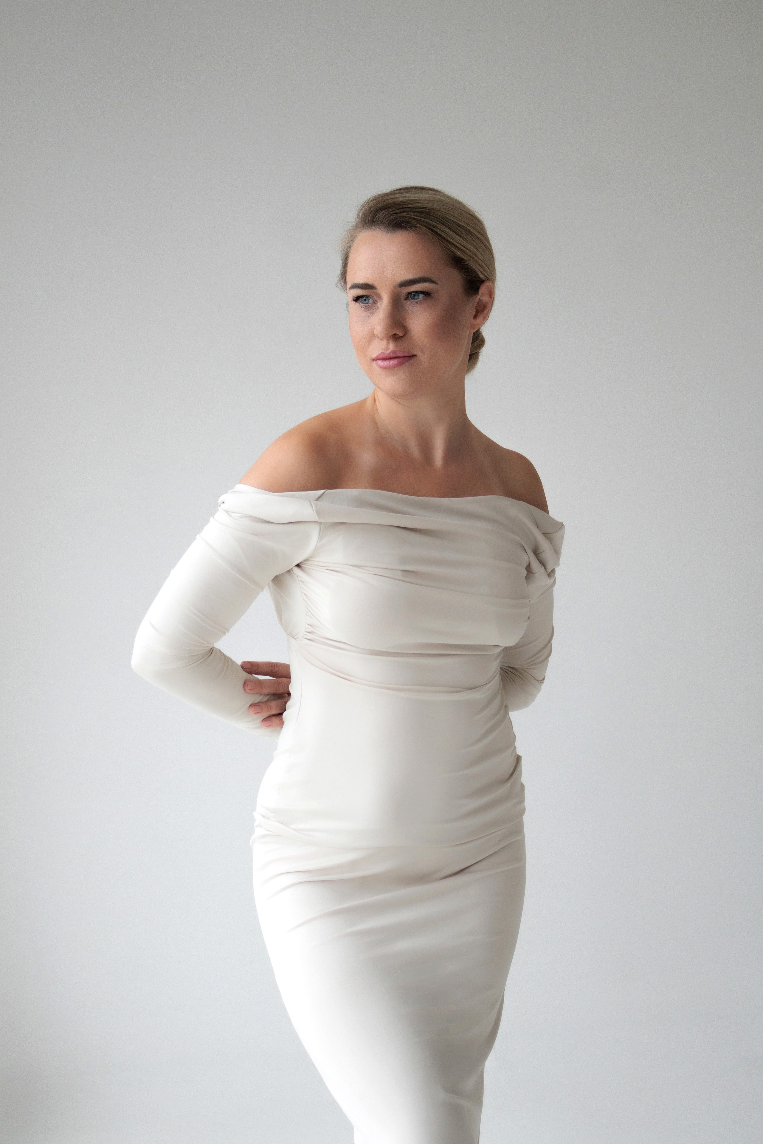 В студии | Портреты и стильные образы. Бренд & Женский фотограф в Таллинне / Фотограф Таллинн