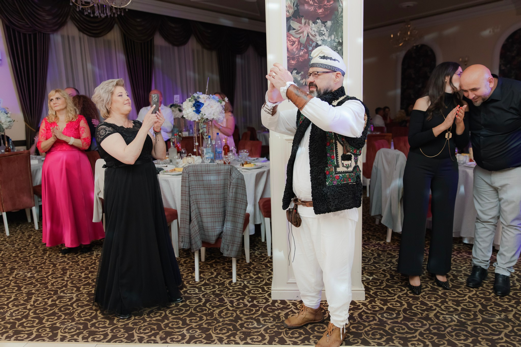 Mihai & Oana. Servicii foto-video profesionale, pentru momente de neuitat