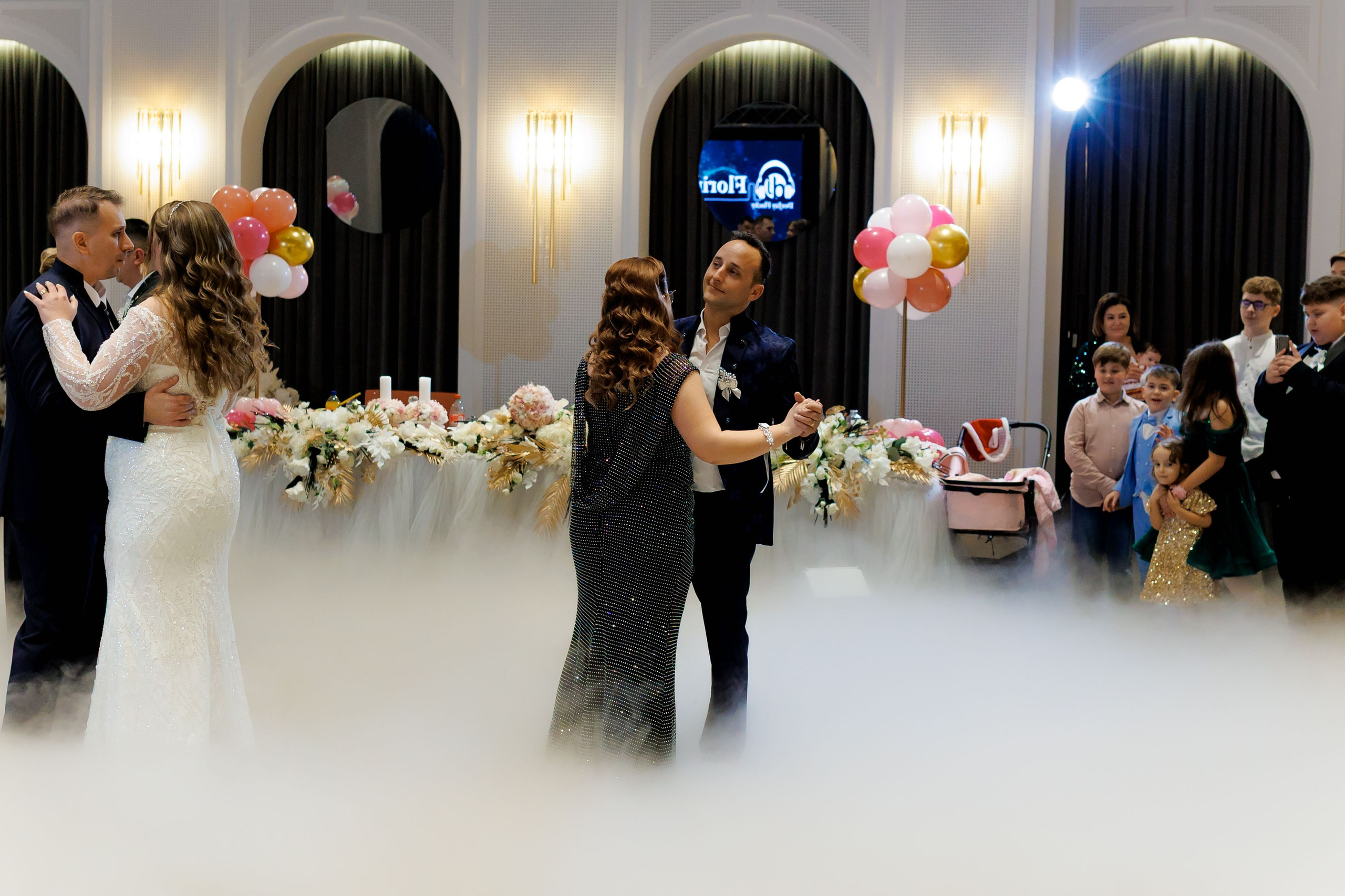 Povestea voastră, regizată de noi |Cristi Turculet Videograf Nuntă Suceava | wedding highlight. Servicii foto-video profesionale, pentru momente de neuitat