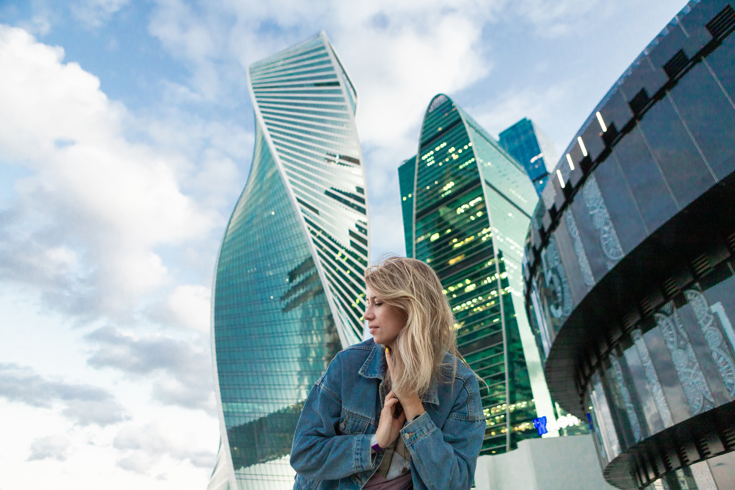 Фотопрогулка Марина. Локация: Москва Сити. Свадебный и семейный фотограф Жанна Руденко