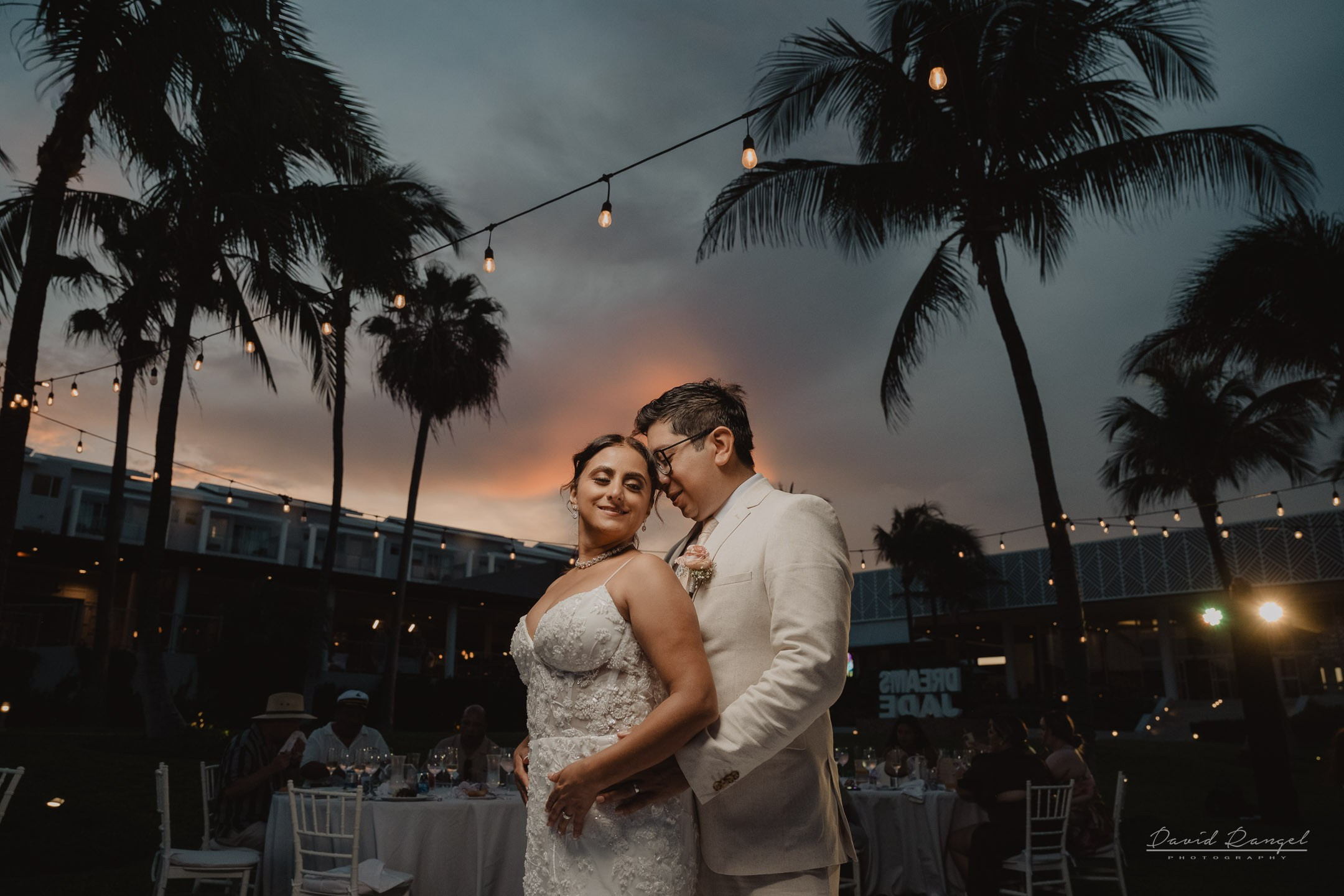 Destination Wedding in the Riviera Maya. Destination wedding photographer based in Cancun and Riviera Maya with service worldwide