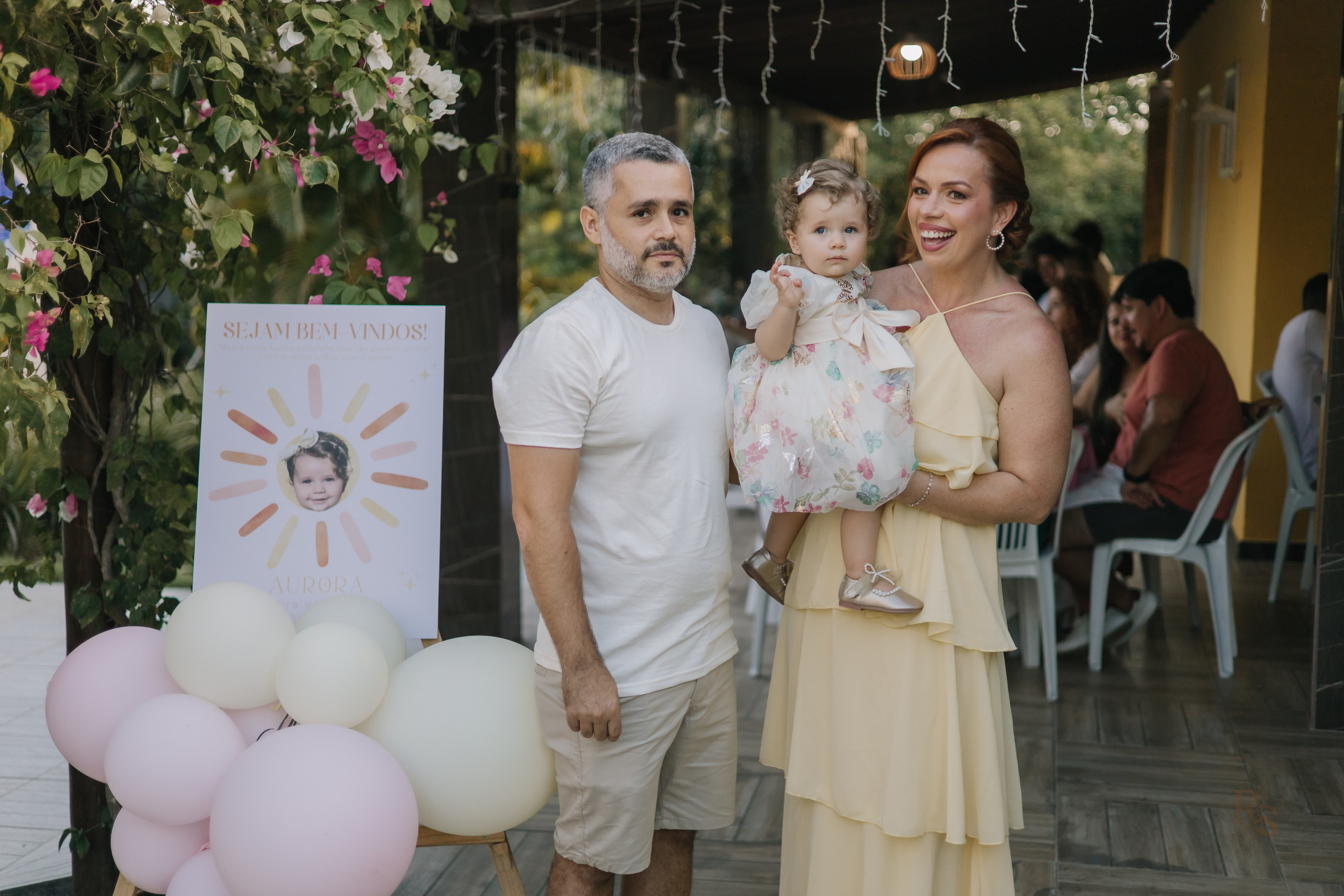 Aurora — 1 ano. Fotógrafo Richard Silvestre — Casamentos na Bahia