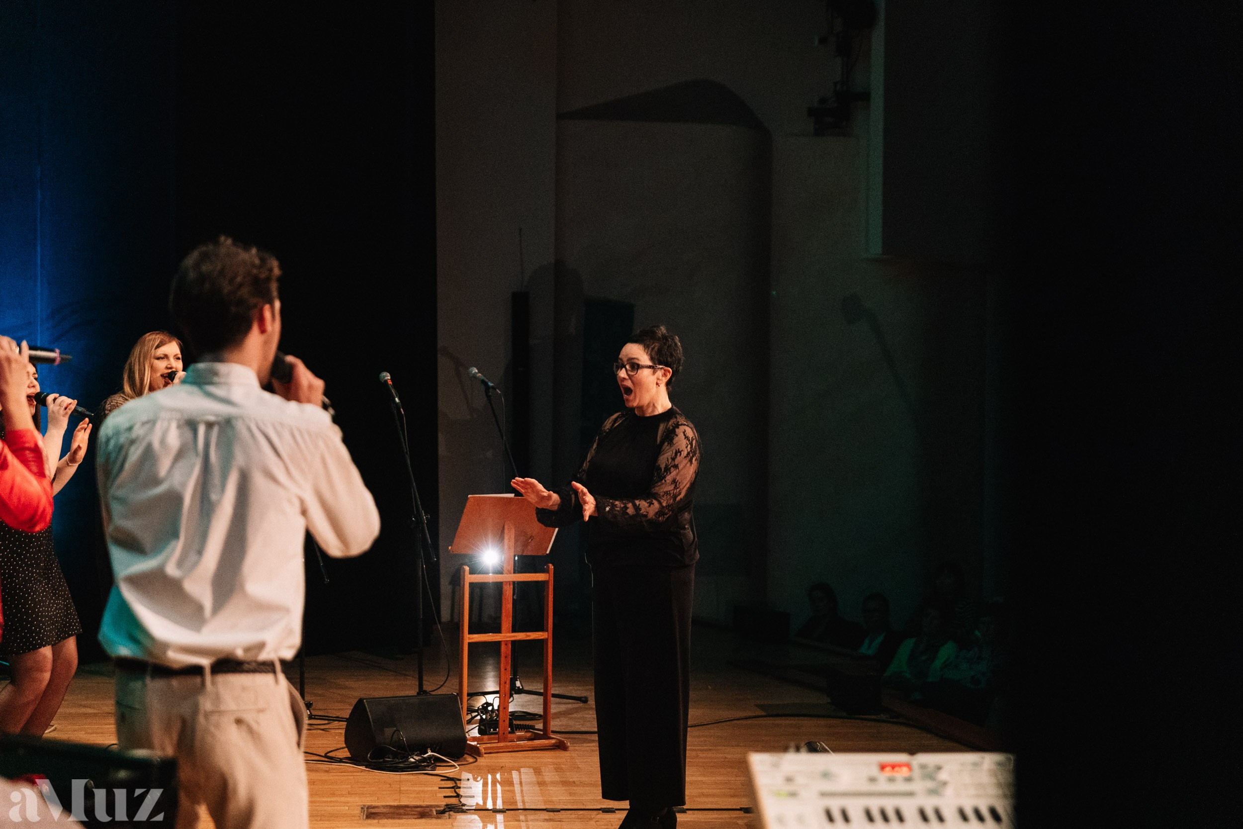 Jazz Zaśpiewam. Fotograf Ślubny Warszawa - Sesje Biznesowe Rodzinne Eventy