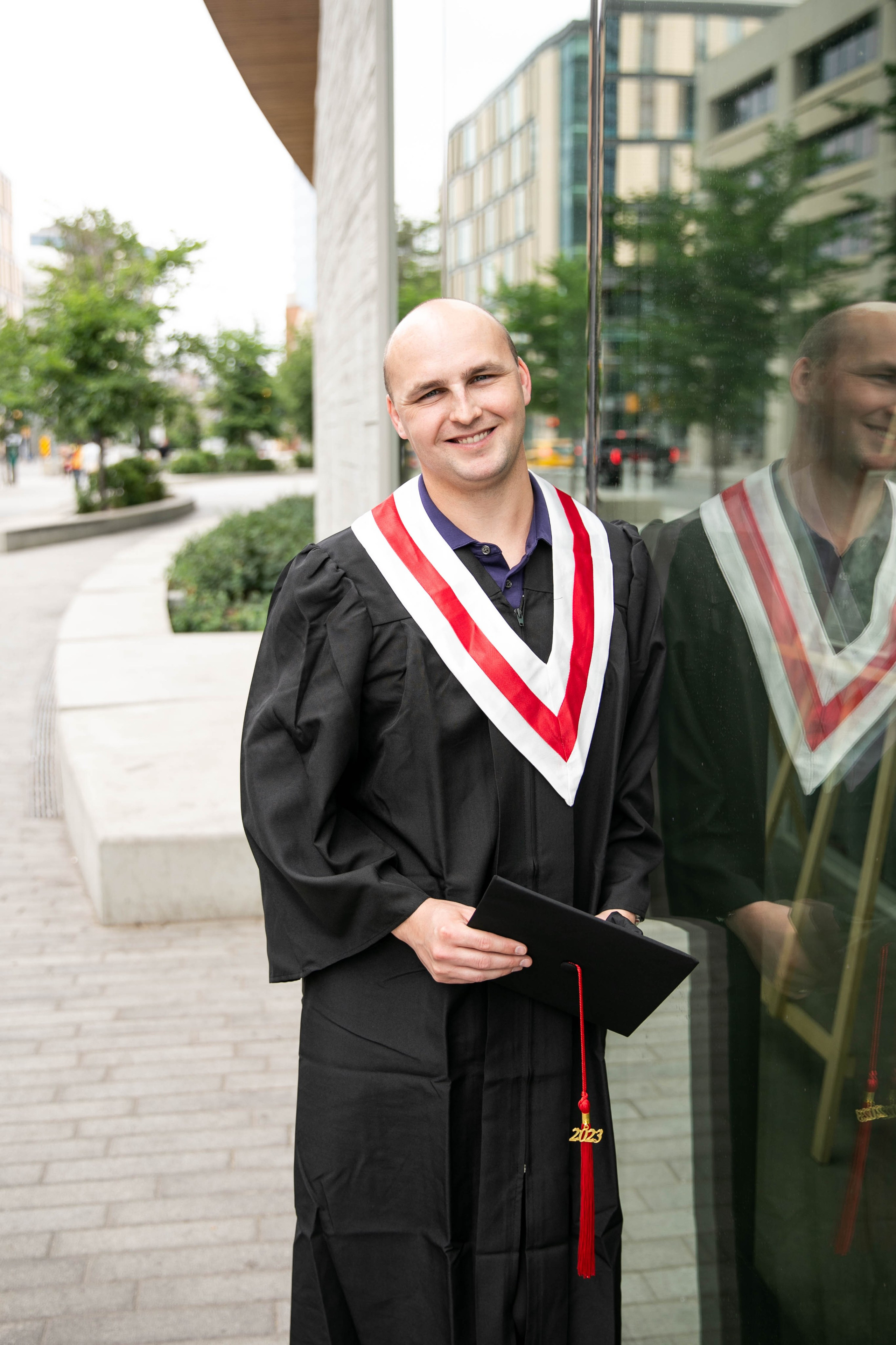 Graduation — Hoeving. Ching Li Photography