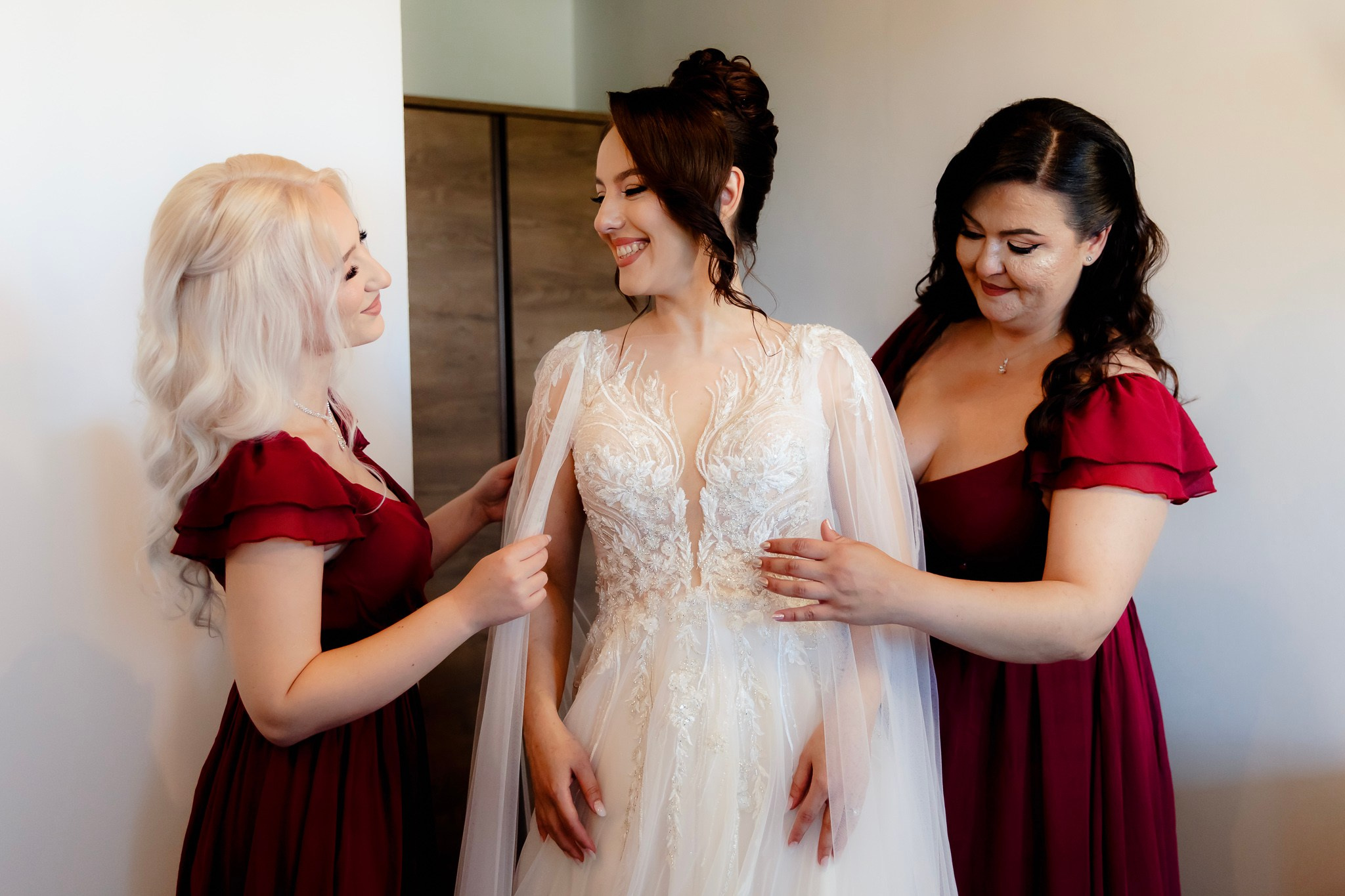 Ioana & Ionuț | Nuntă de poveste la Păstrăvăria Poiana din Mălini județul Suceava. Servicii foto-video profesionale, pentru momente de neuitat