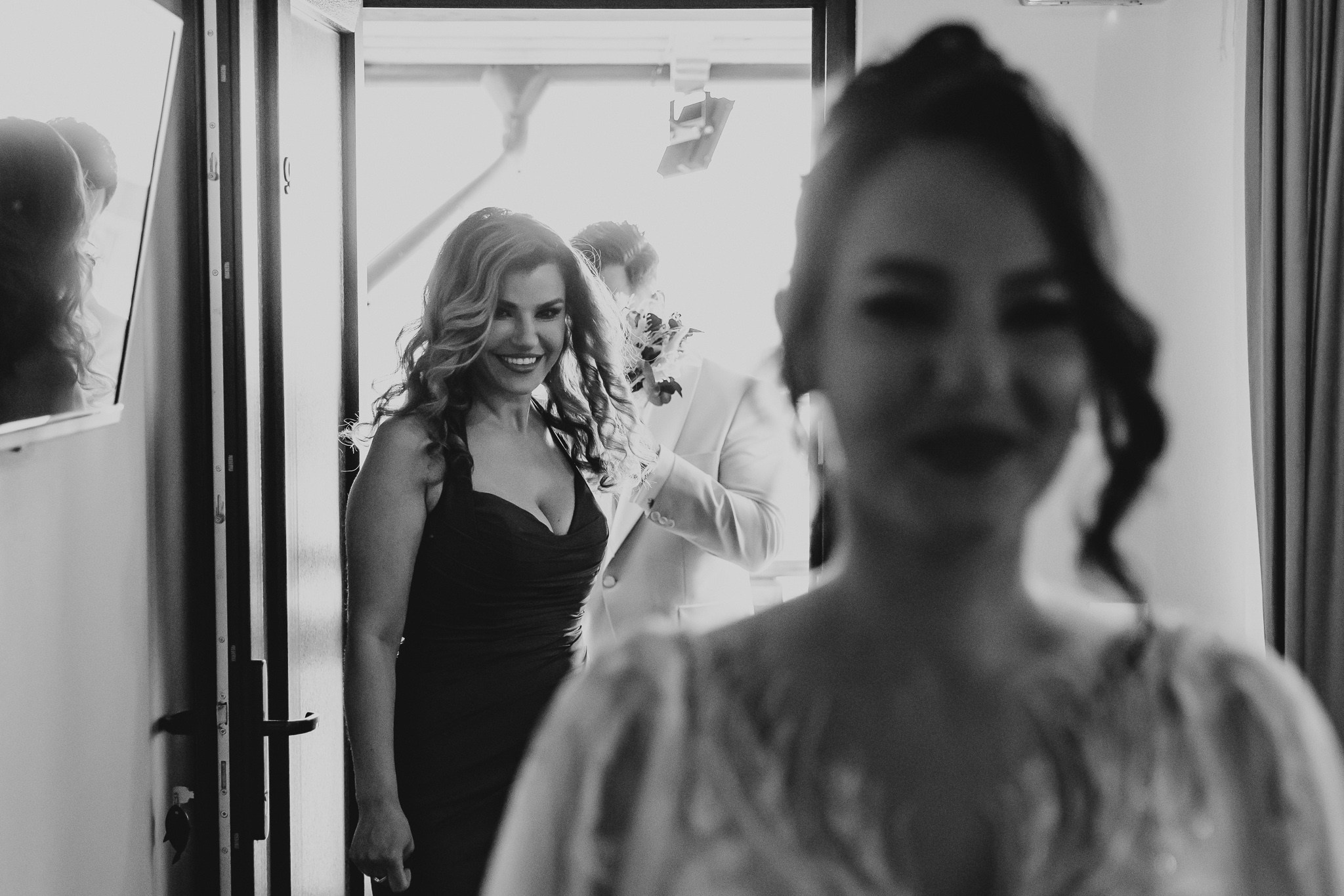 Ioana & Ionuț | Nuntă de poveste la Păstrăvăria Poiana din Mălini județul Suceava. Servicii foto-video profesionale, pentru momente de neuitat