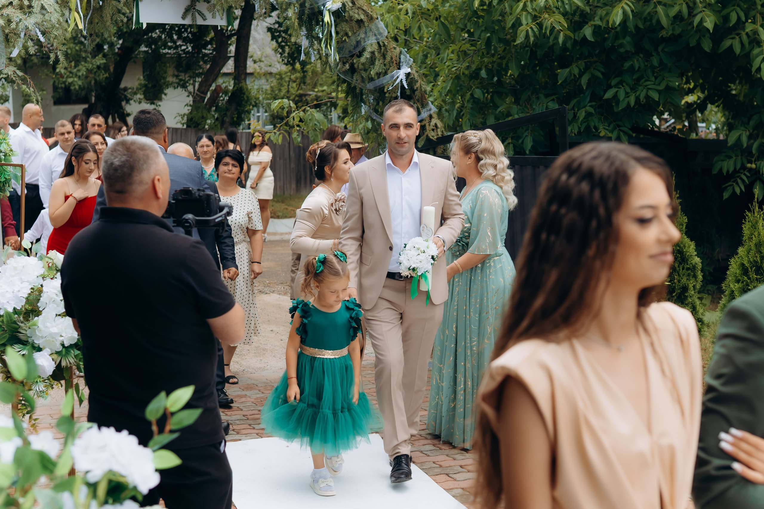 Nunta Nicoleta & Răzvan | Fotografie & Videografie Profesională. Servicii foto-video profesionale, pentru momente de neuitat