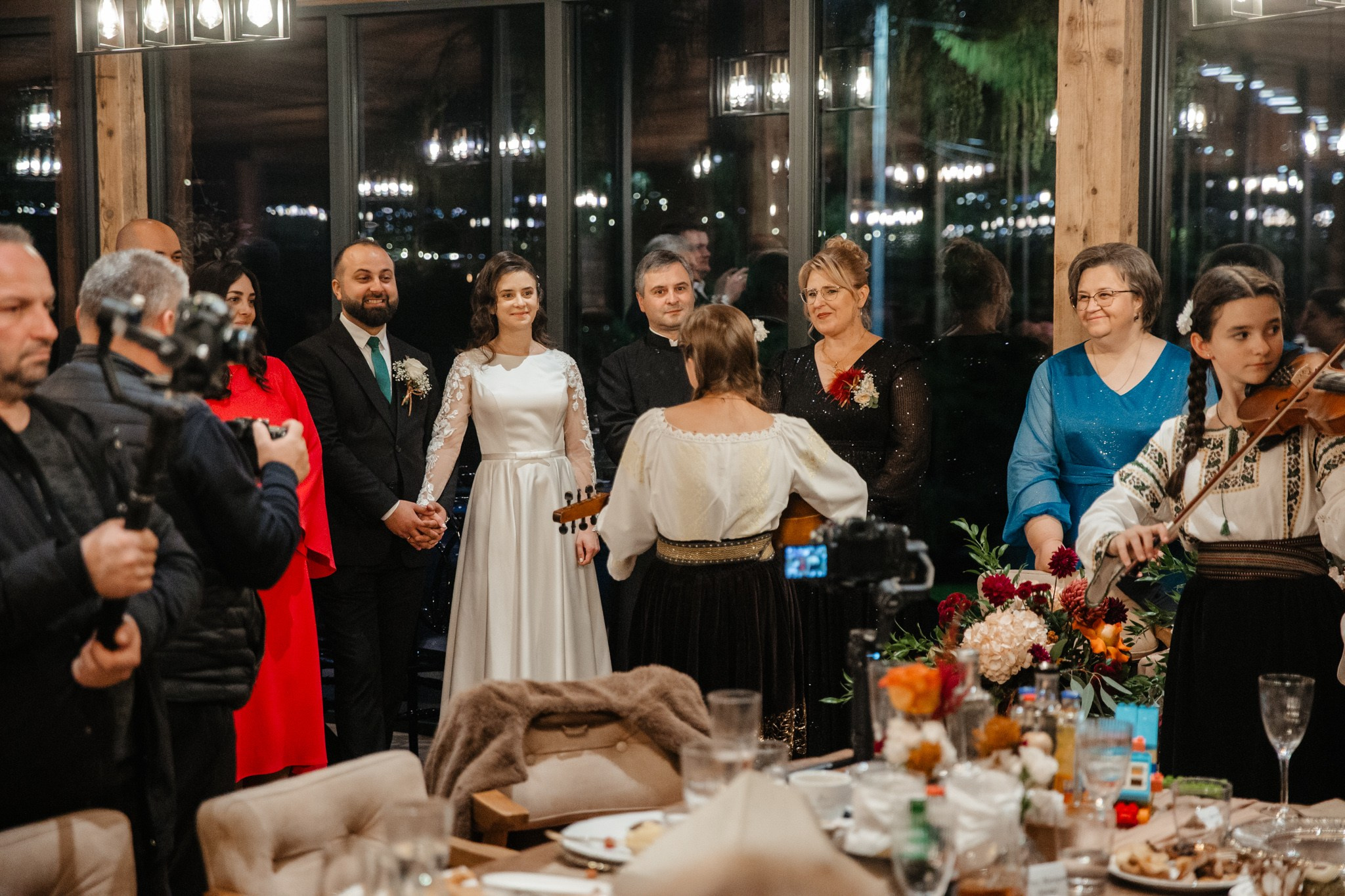 Nunta de Poveste la Sucevița: Cristi și Andreea. Servicii foto-video profesionale, pentru momente de neuitat