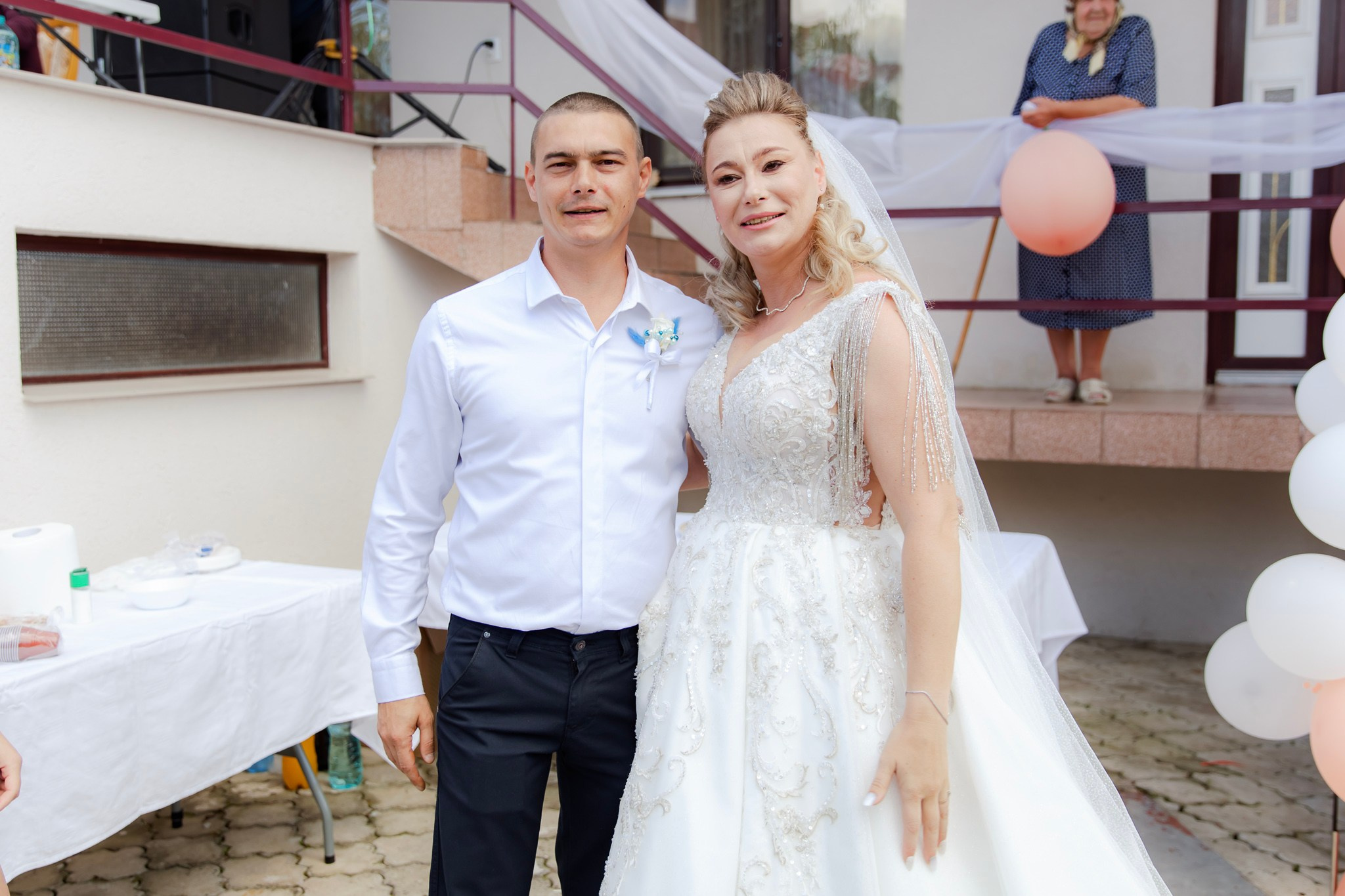 Mihai & Oana. Servicii foto-video profesionale, pentru momente de neuitat