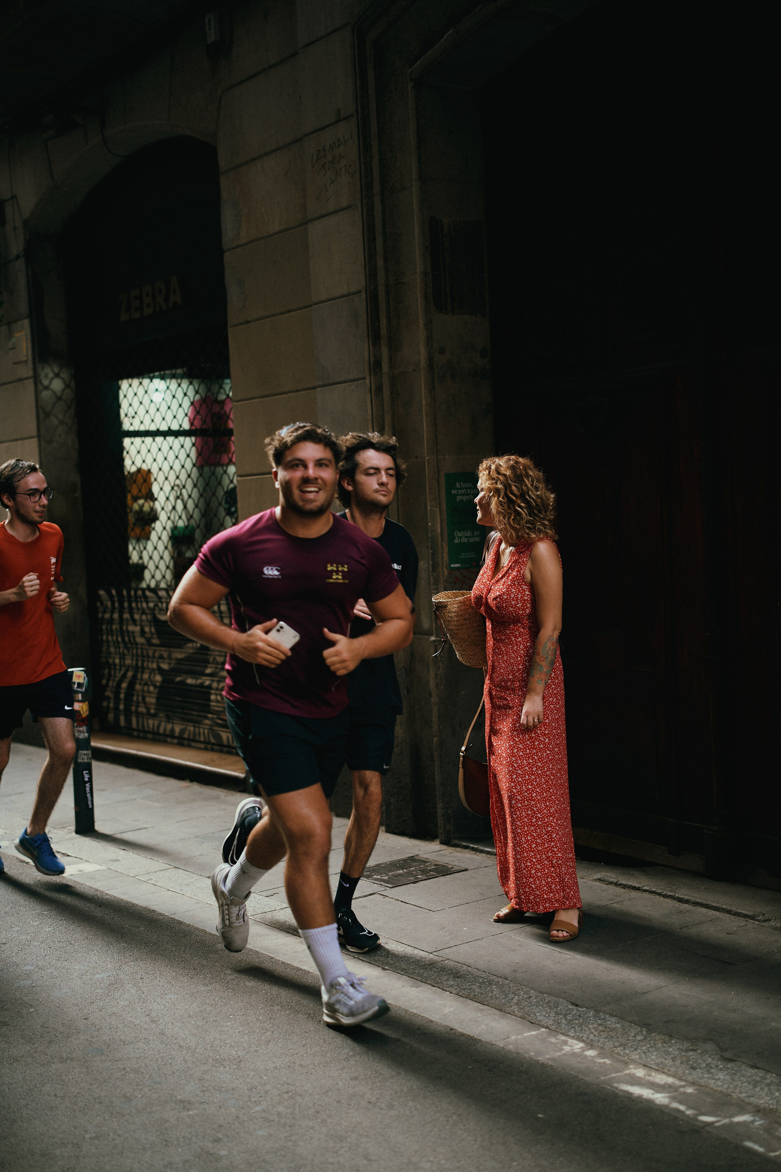 Красное платье. Кристина. Фотограф в Барселоне Жанна Захарченко