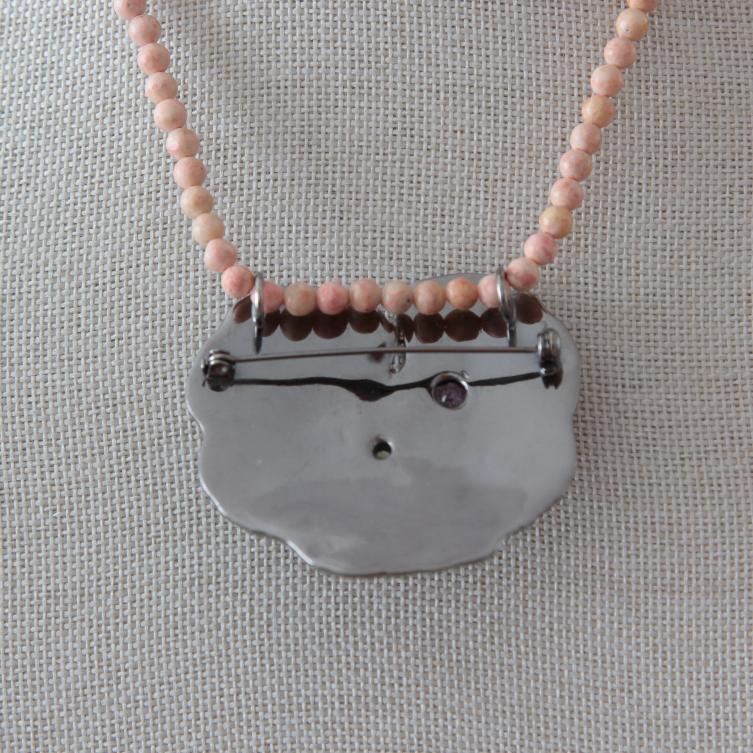 Whitelily. Современнные и актикварные украшения в Барселоне, Москве и Санкт-Петербурге