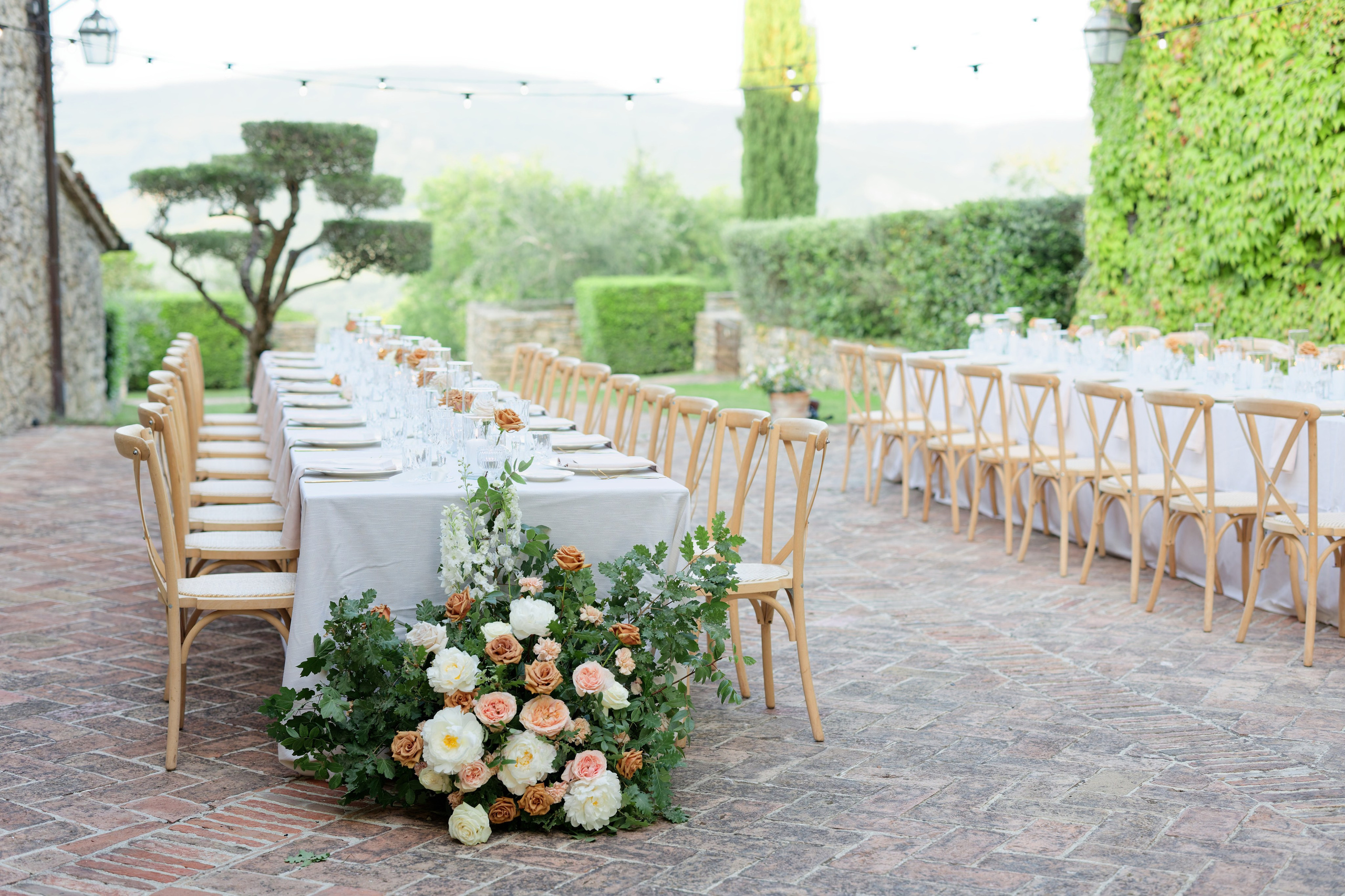 Wedding at Borgo Bastia Creti, Umbria