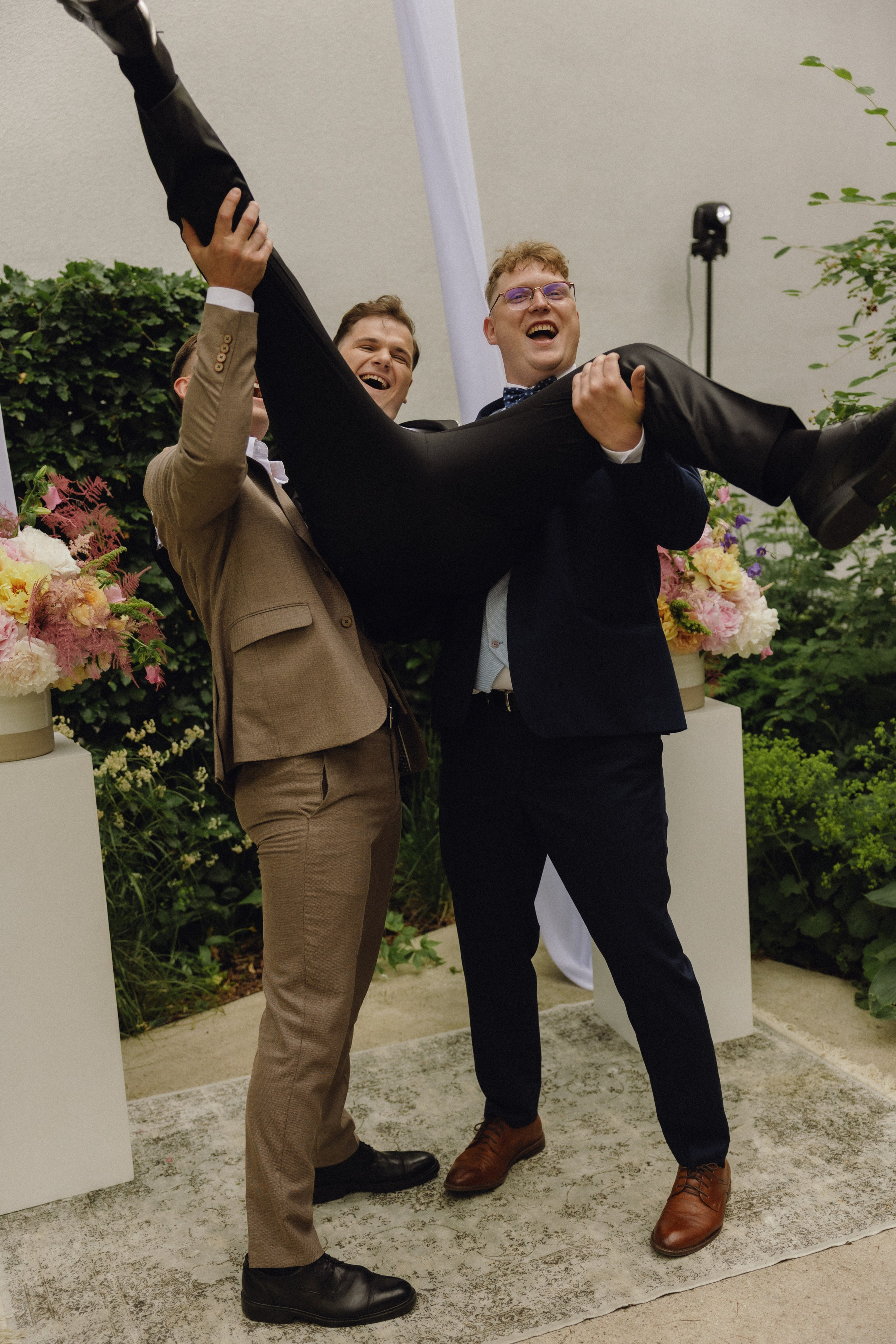 Paulina ir Deivydas | vestuvės Vynvytyje | Kaunas 2025. Vestuvių ir šeimų fotografė Lena Bondarenko / belove photo