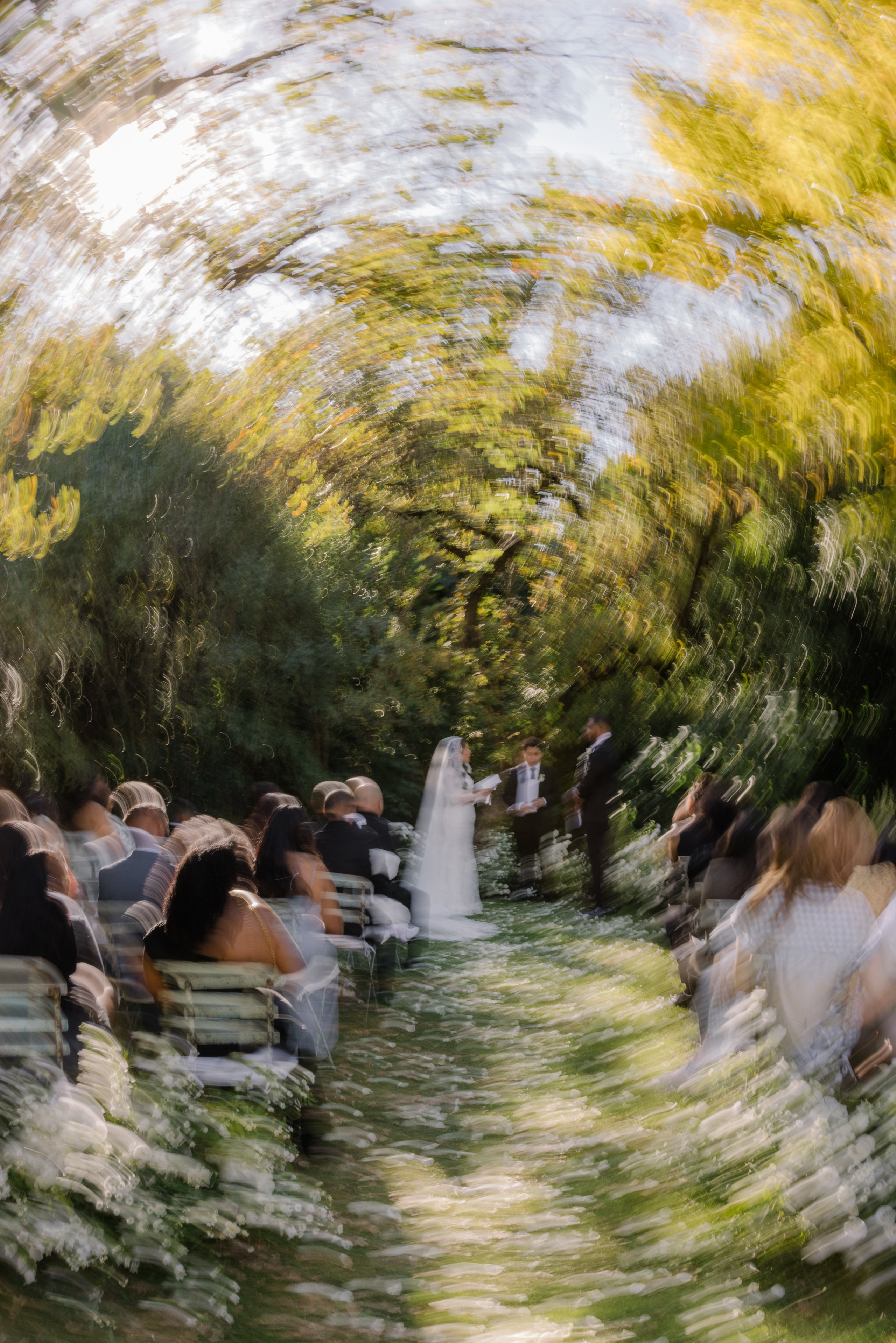 Mitcell&Melanie digital. Wedding photographer Italy