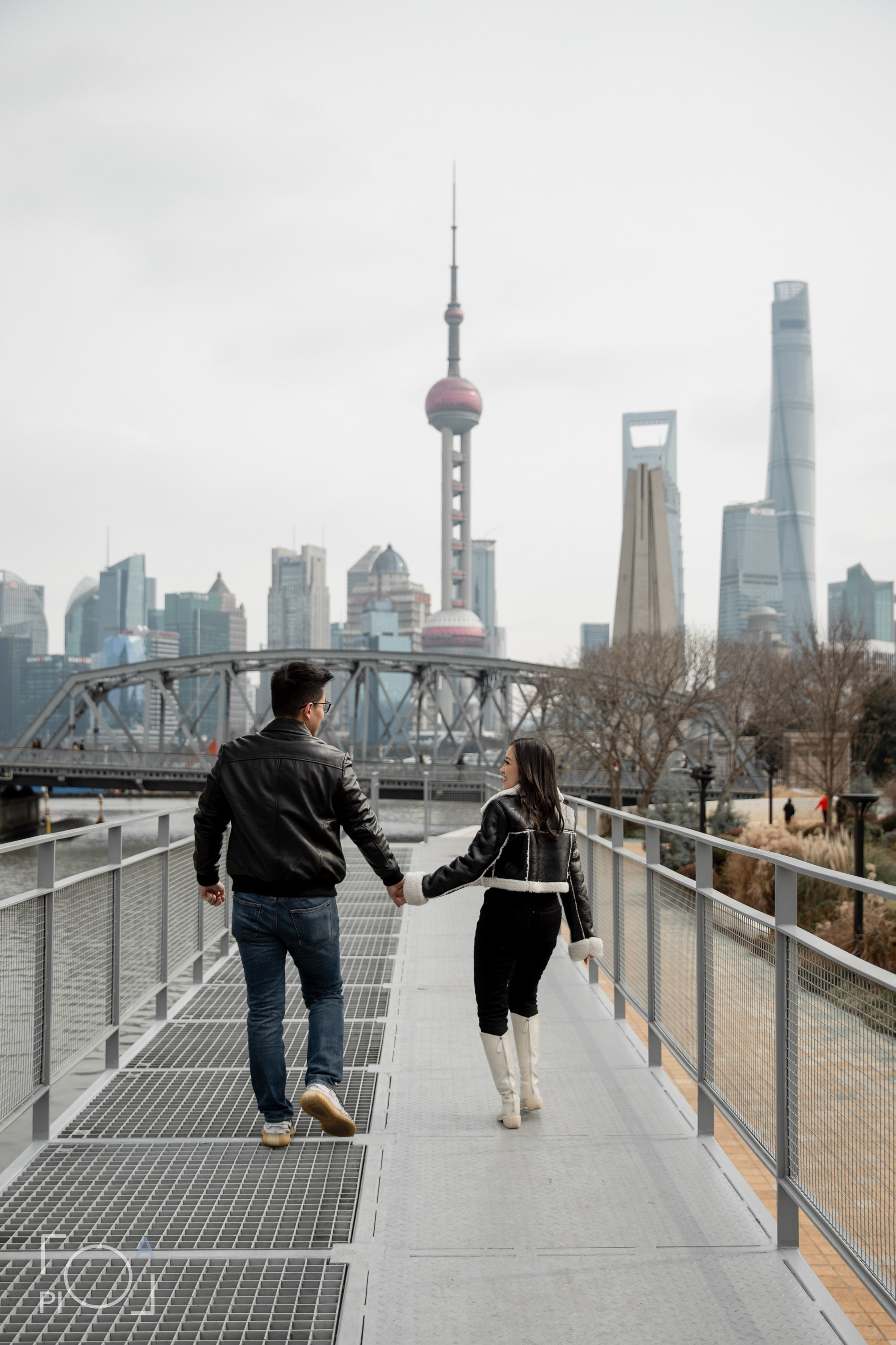 100 поцелуев в Шанхае. Фотограф в Шанхае — Лола Пидлуская