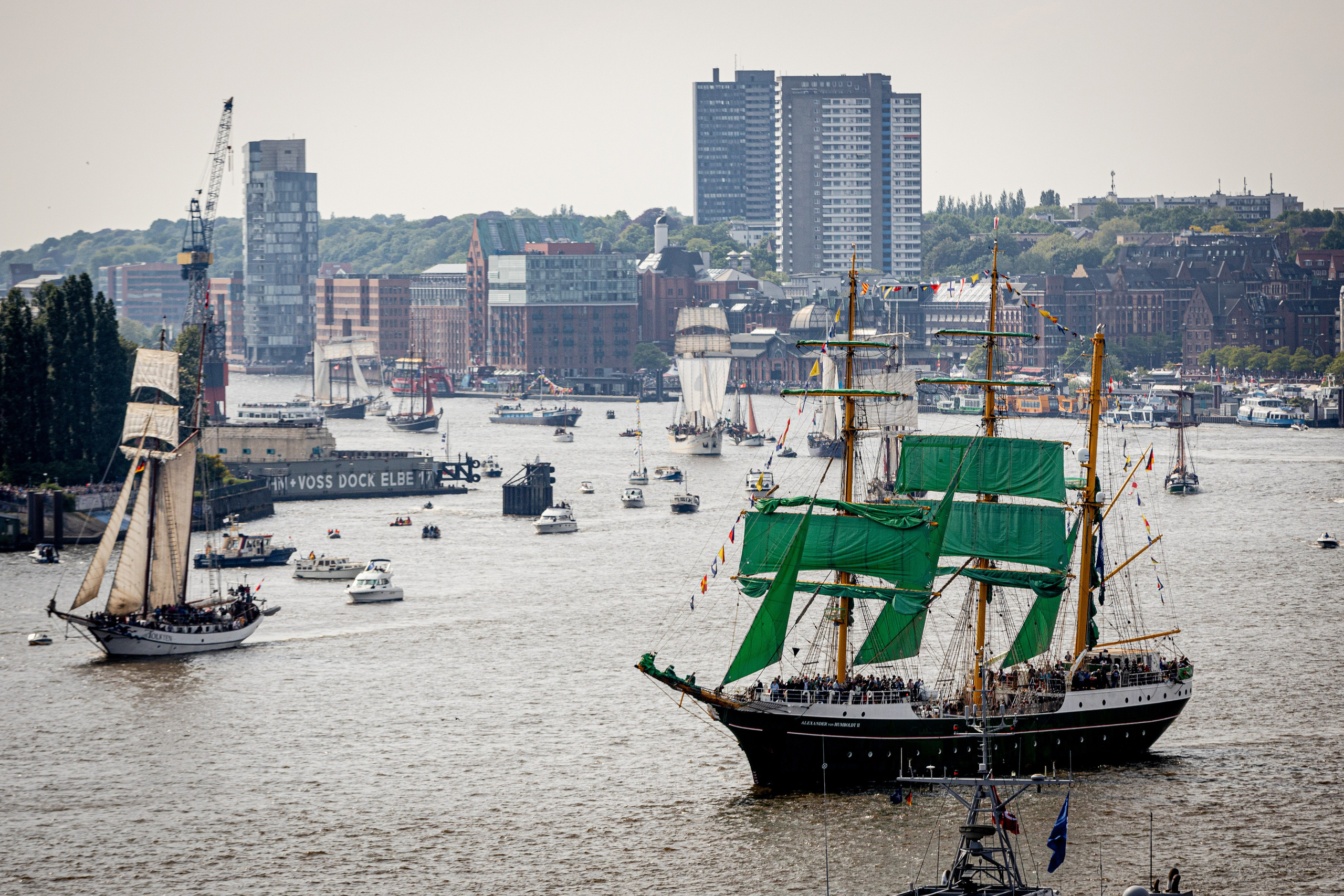 Hafengeburtstag 2024. Фотограф в Германии — Михаэль Барон