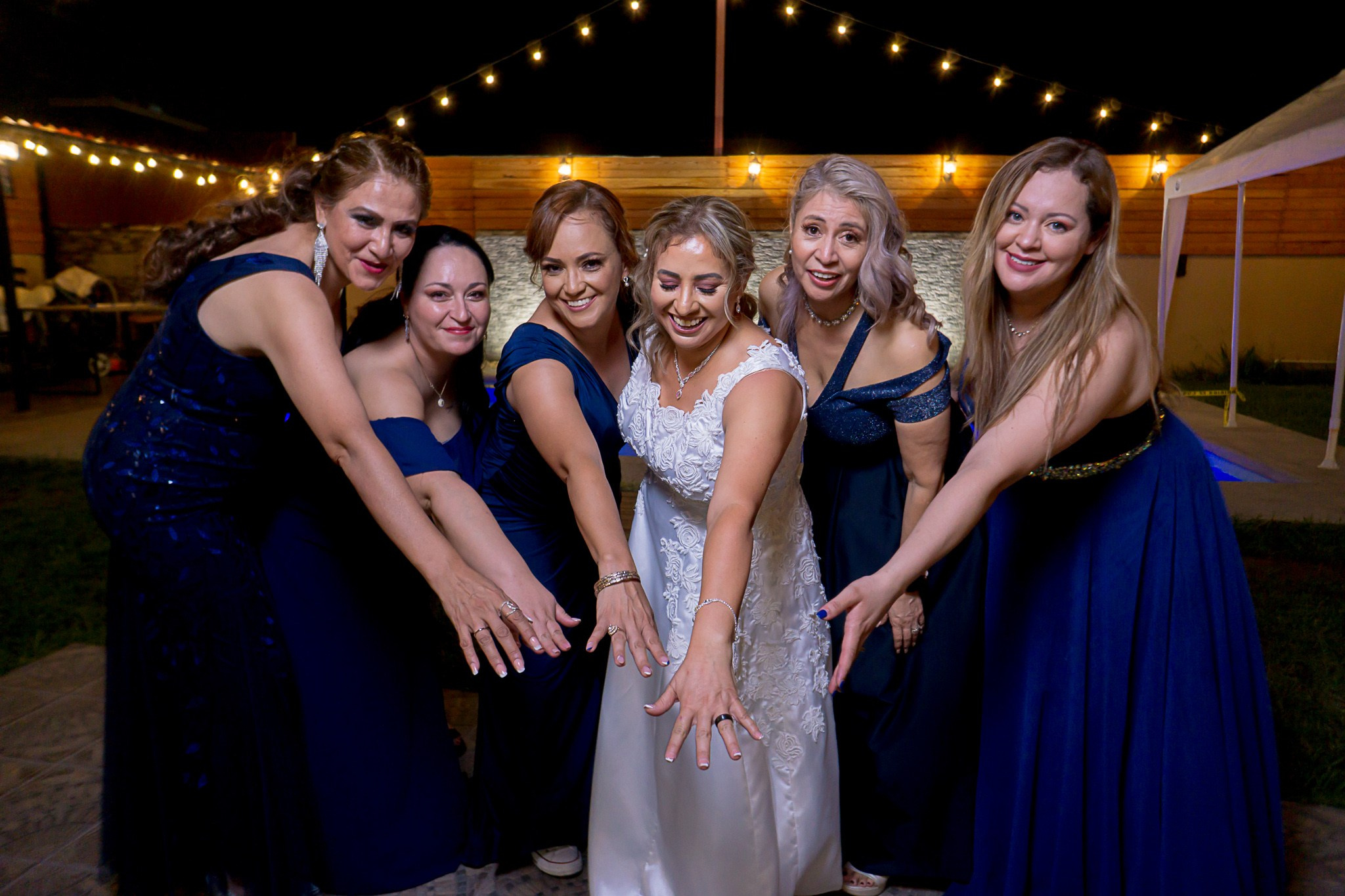 Bodas. Https://fotorecuerdosjrz.com/