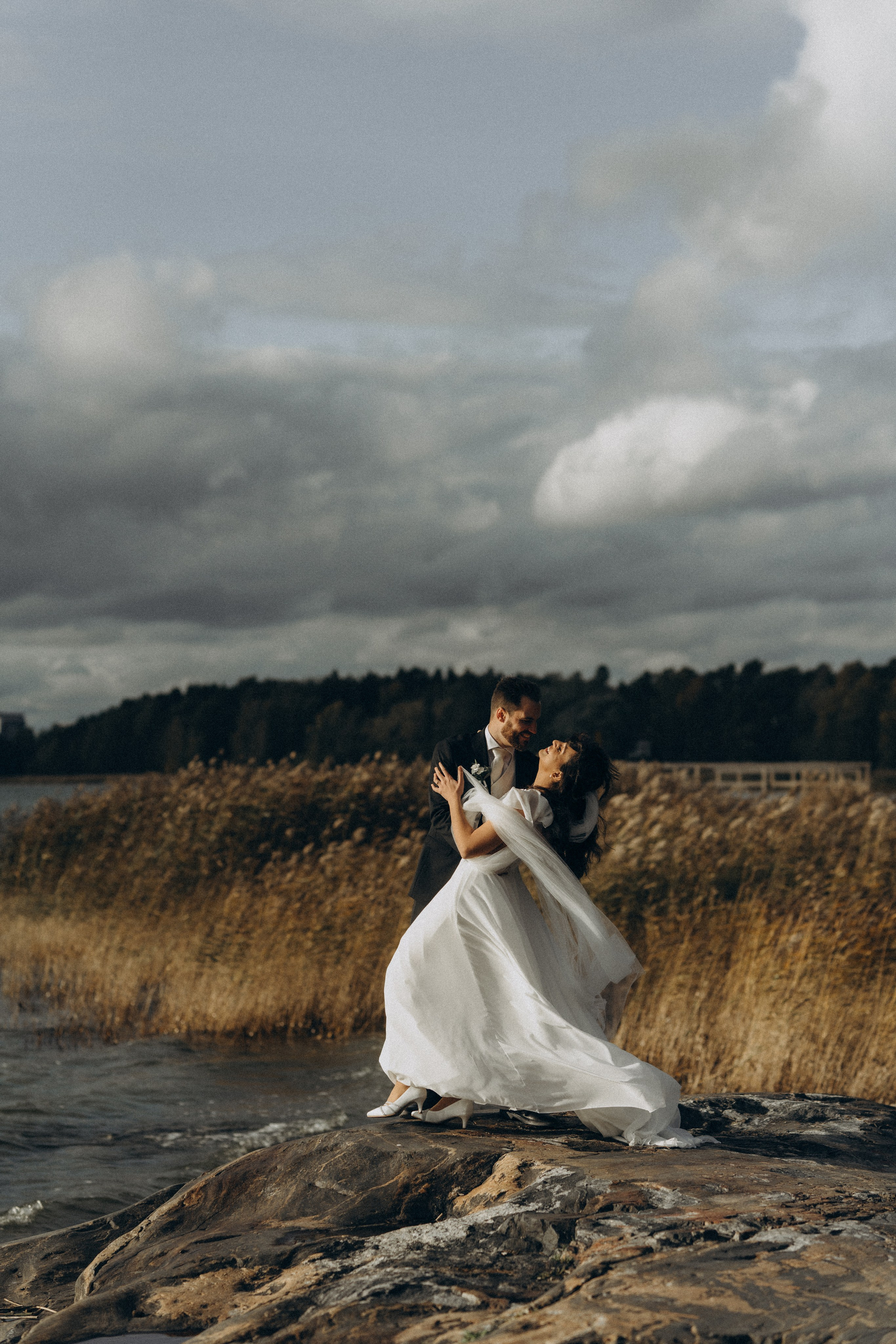 W&S. Wedding and potrait photographer in Helsinki Vickan O