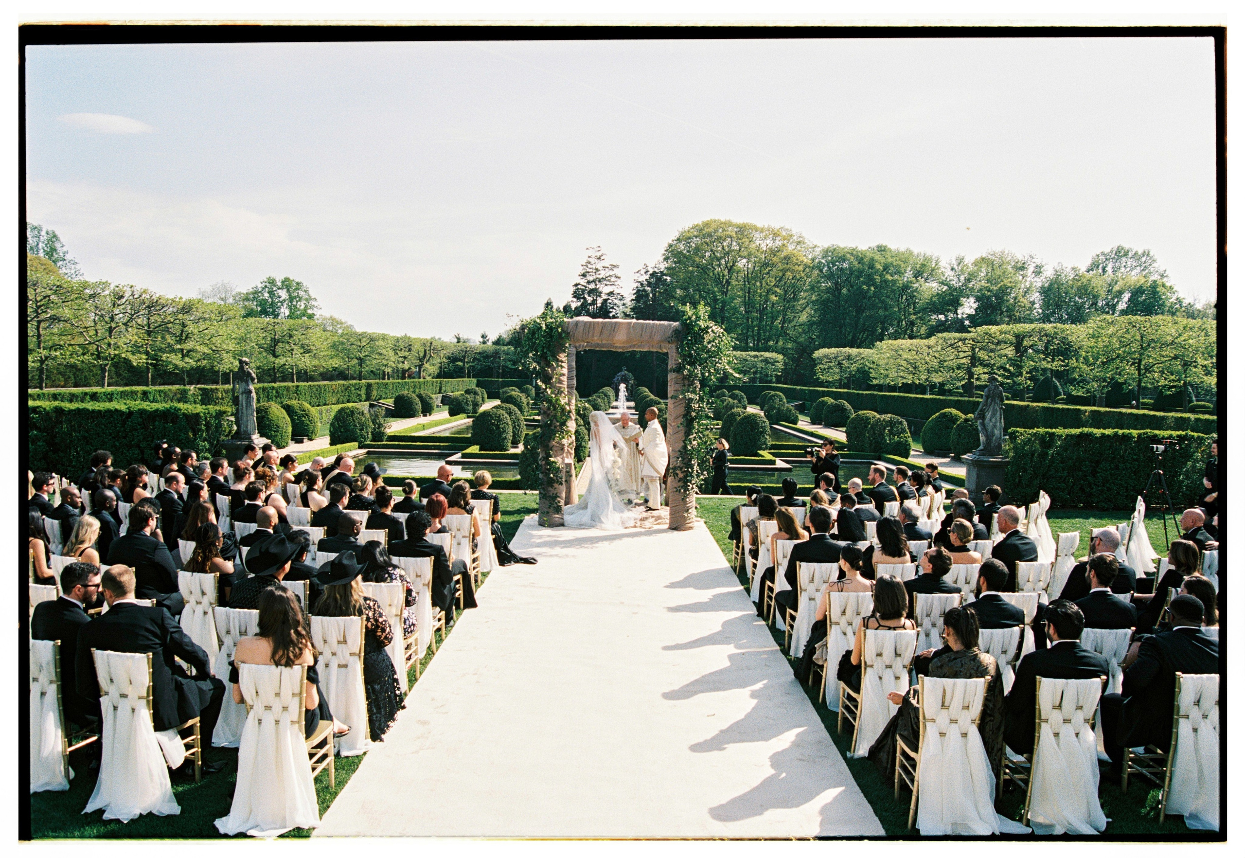 Akshay & Arielle’s Wedding at Oheka Castle | Captured on Kodak Portra 400 Film