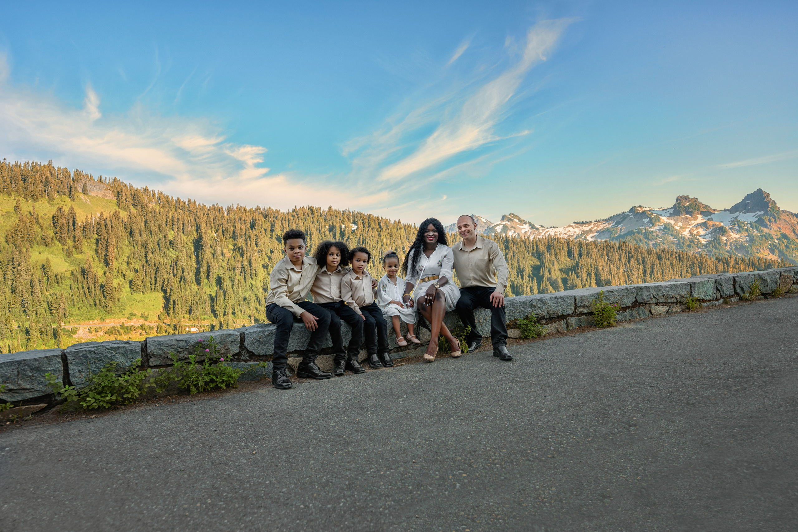 Carline and her family. Wedding & family photography in Seattle area. Helen Michelle photographer
