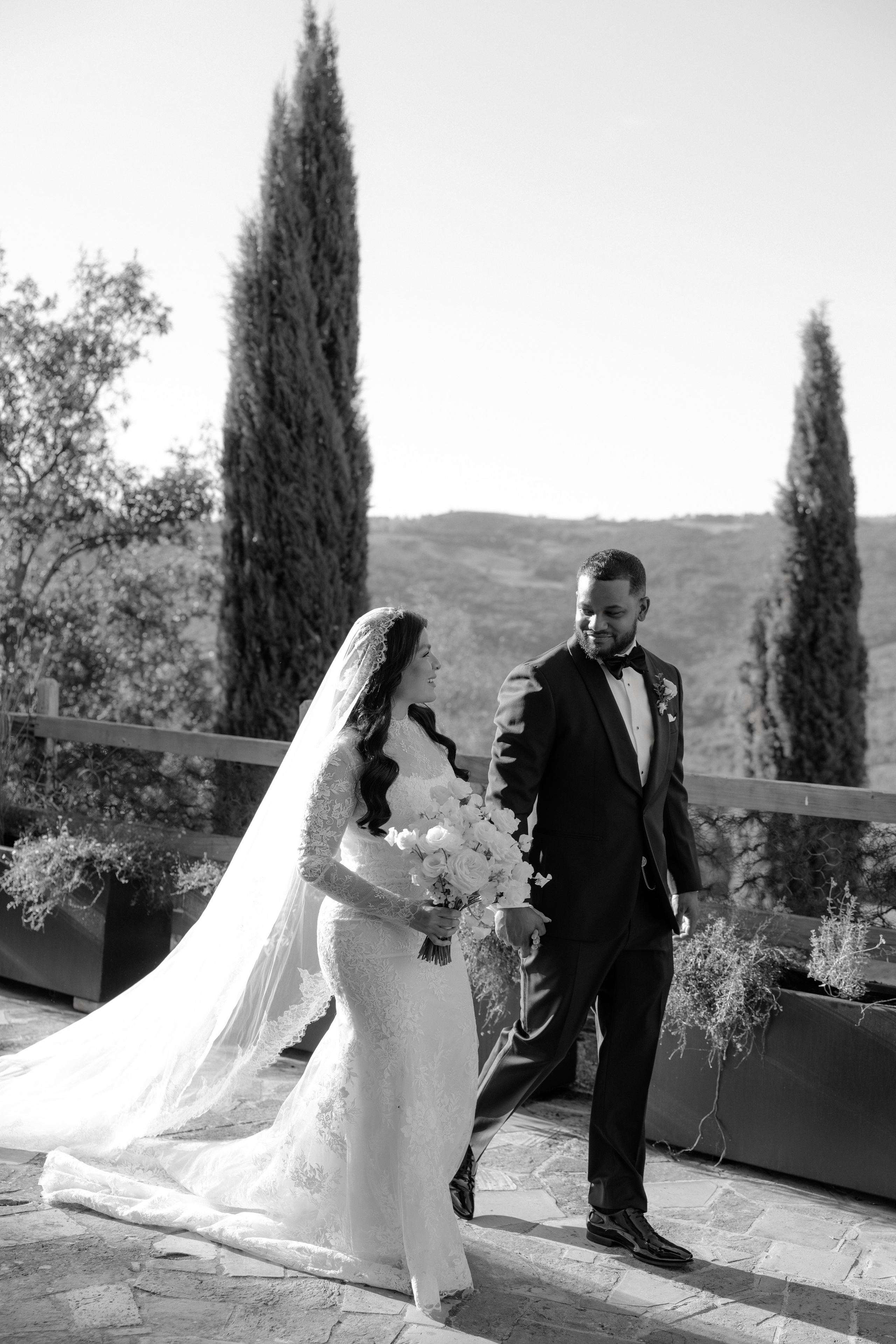 Mitcell&Melanie digital. Wedding photographer Italy